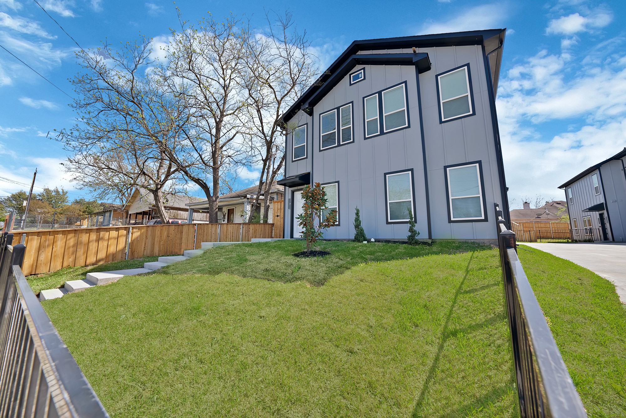 308 E 7th Street Dallas TX 75203