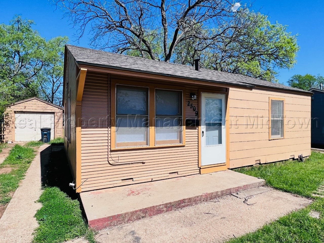 2509 Spiller Street Fort Worth TX 76105