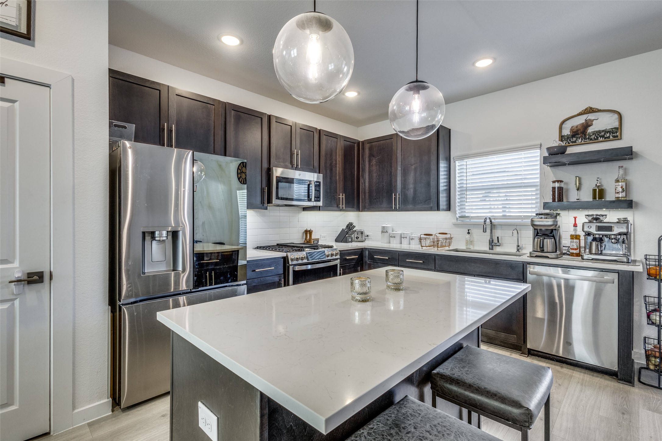 552 Brook View Drive Van Alstyne TX 75495