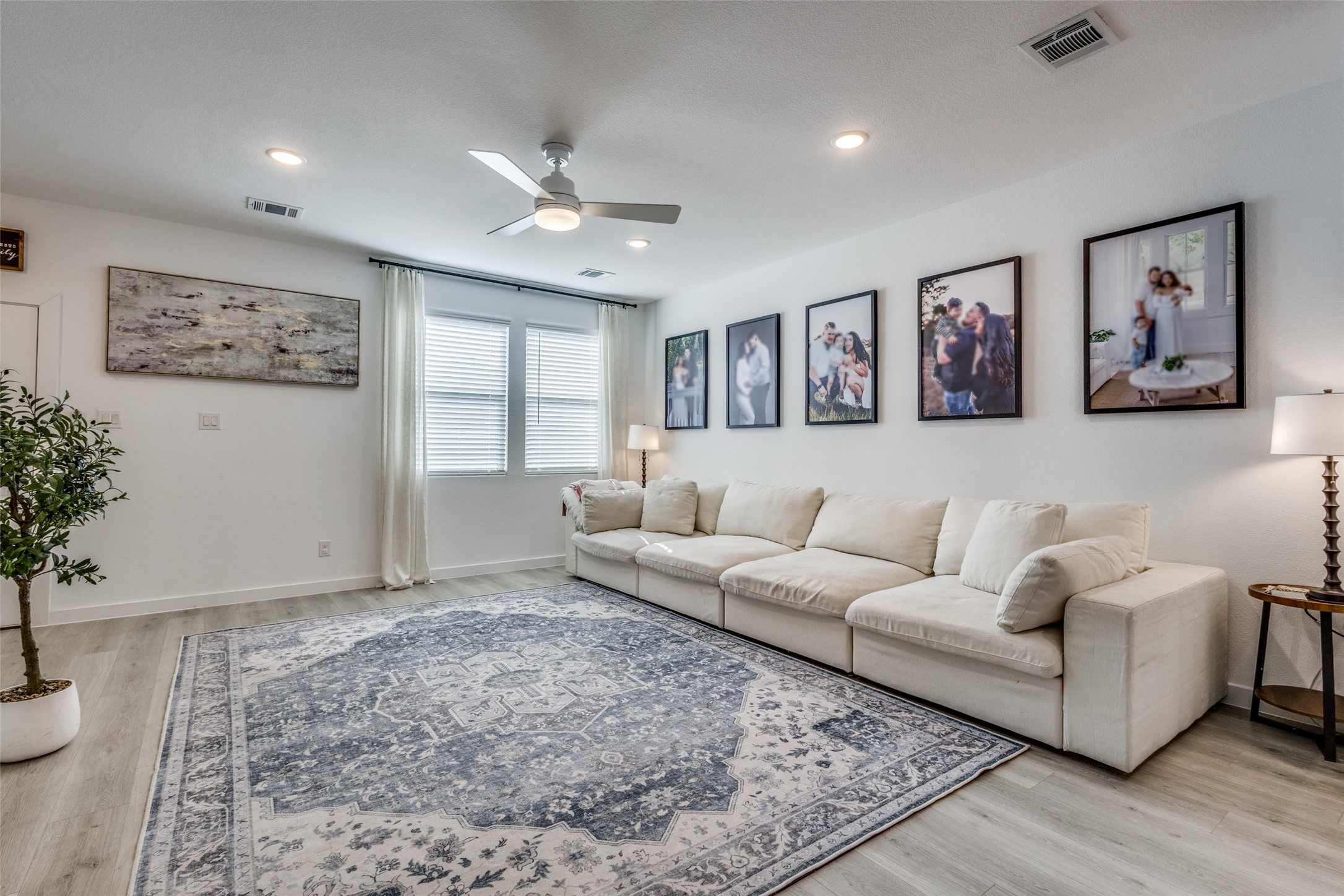 552 Brook View Drive Van Alstyne TX 75495