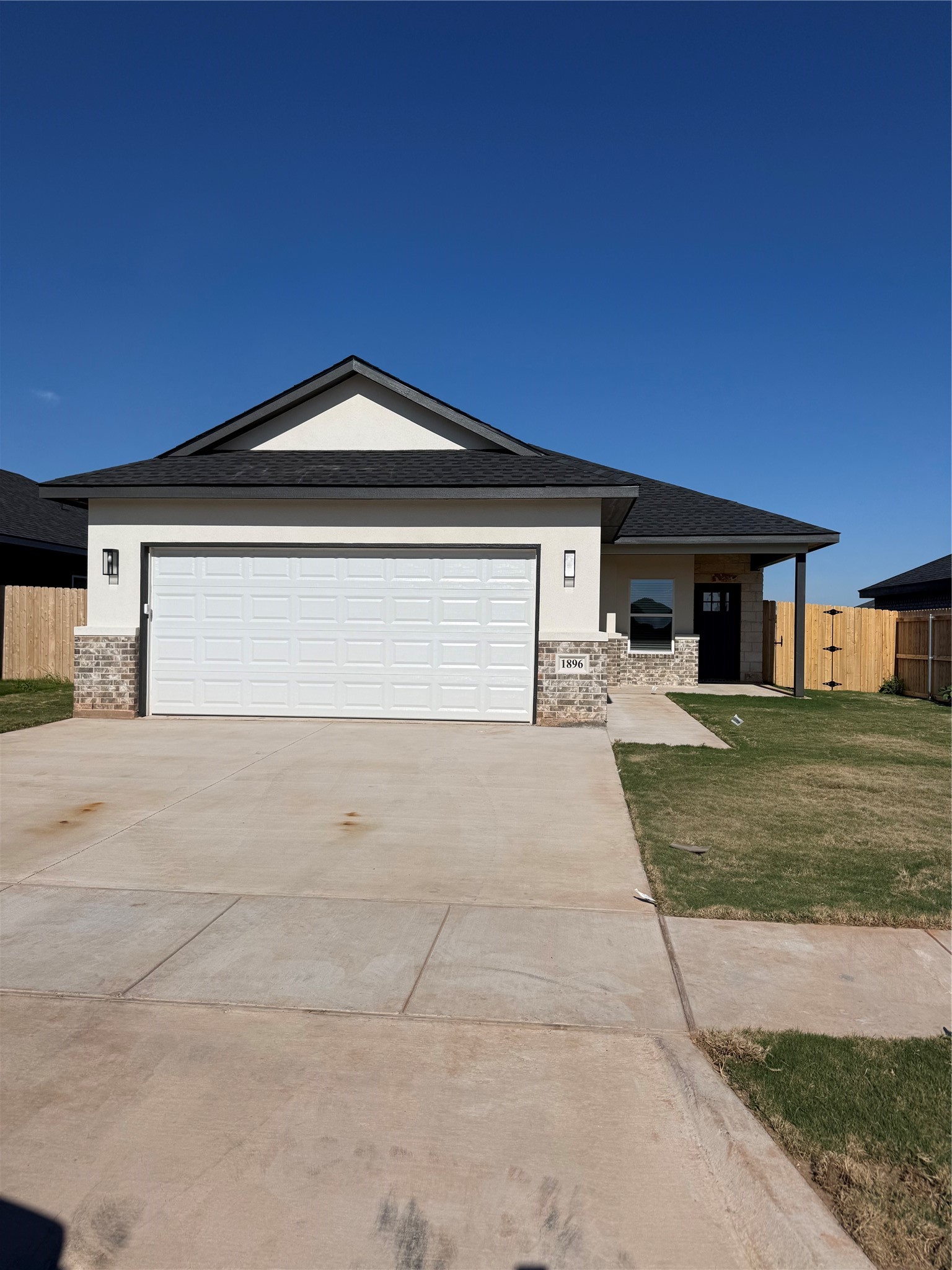 1896 Piddle Paddle Path Abilene TX 79602