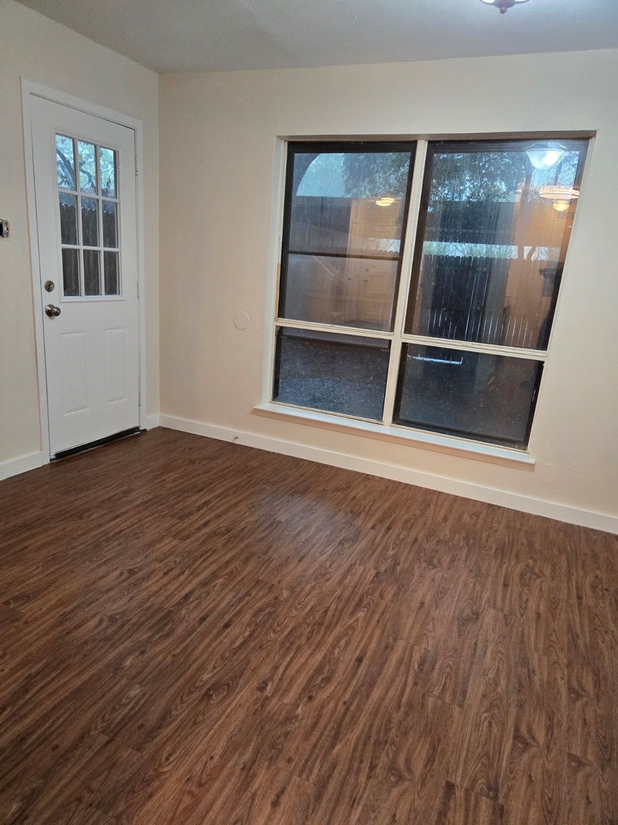 2015 Warnford Place Arlington TX 76015