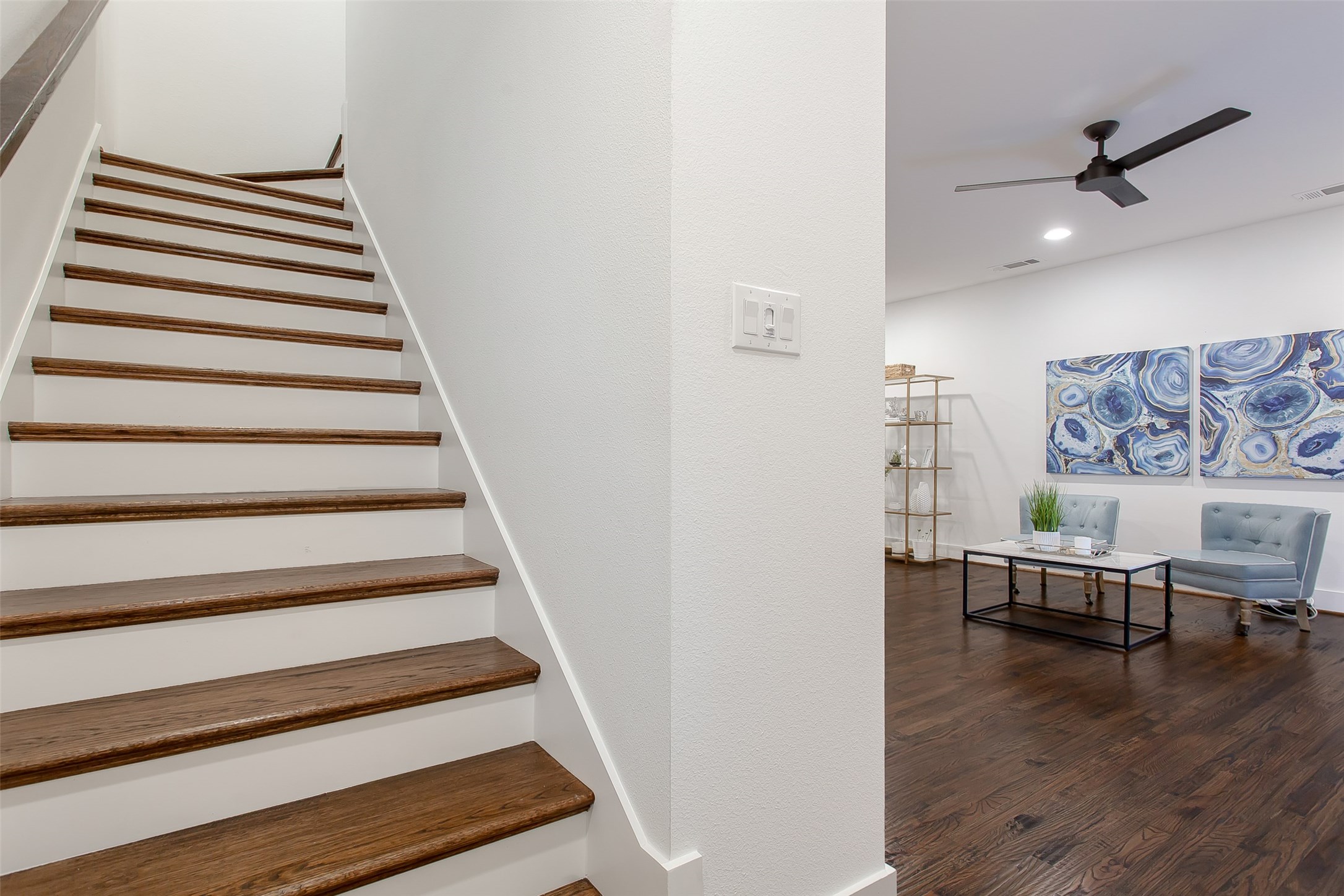 5602 Lindell Avenue Dallas TX 75206