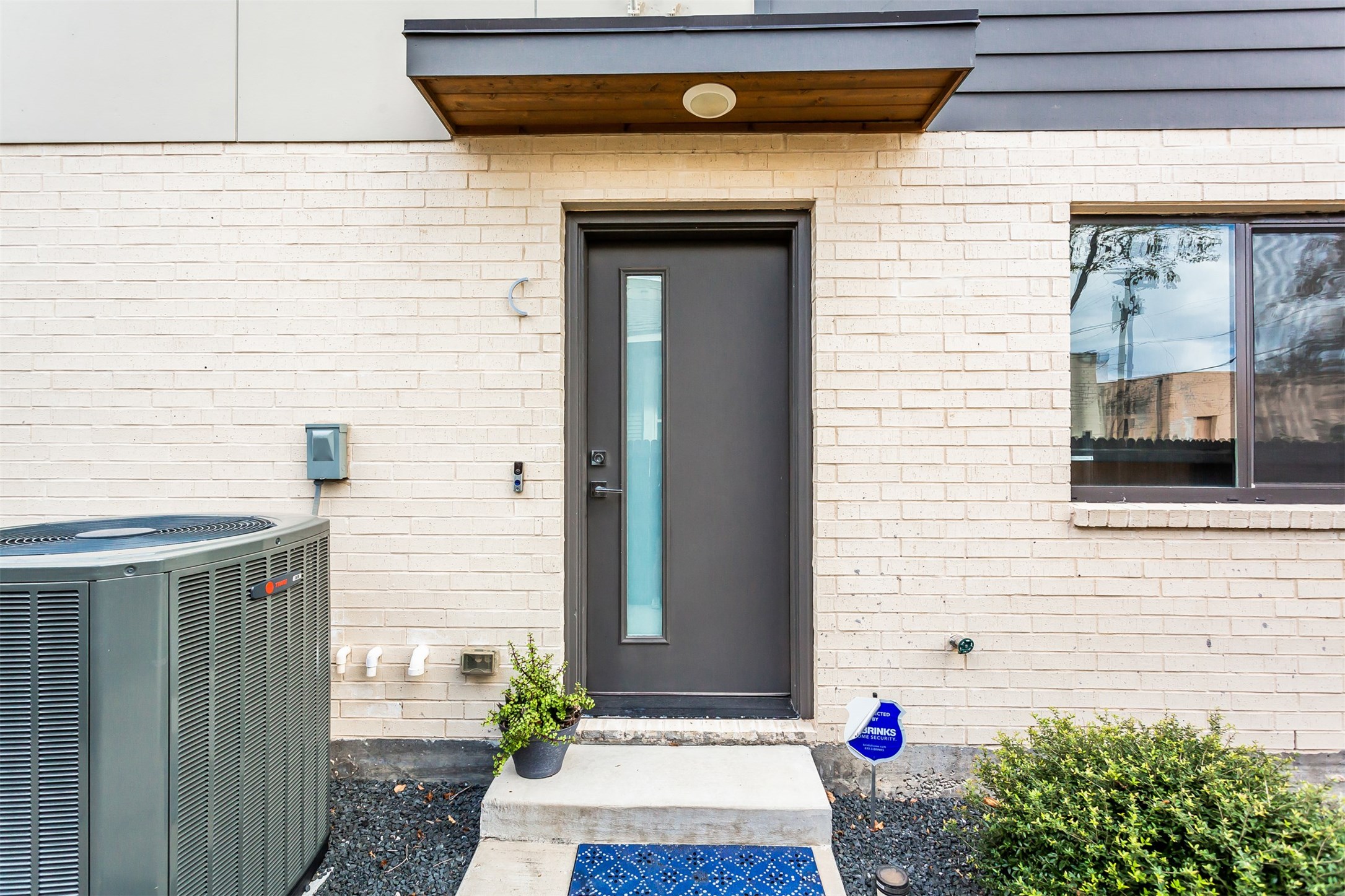 5602 Lindell Avenue Dallas TX 75206