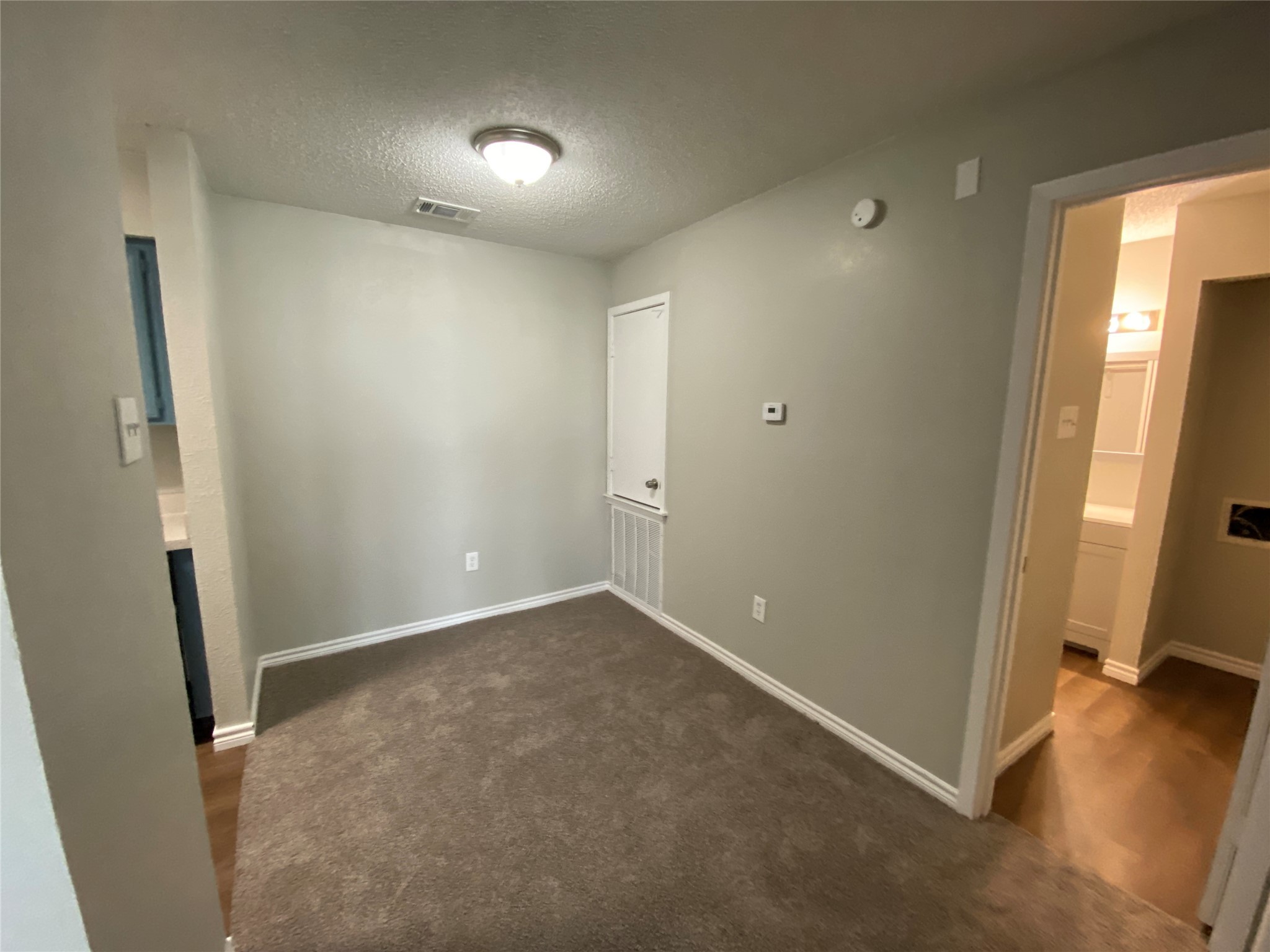 9696 Walnut Dallas TX 75243