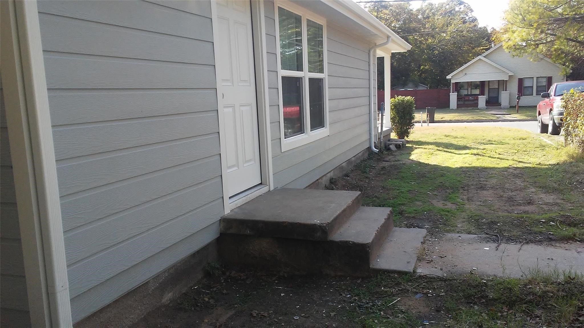 1410 Joplin Street Haltom City TX 76117