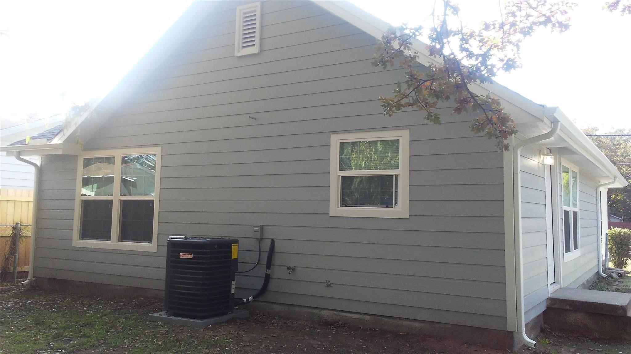 1410 Joplin Street Haltom City TX 76117