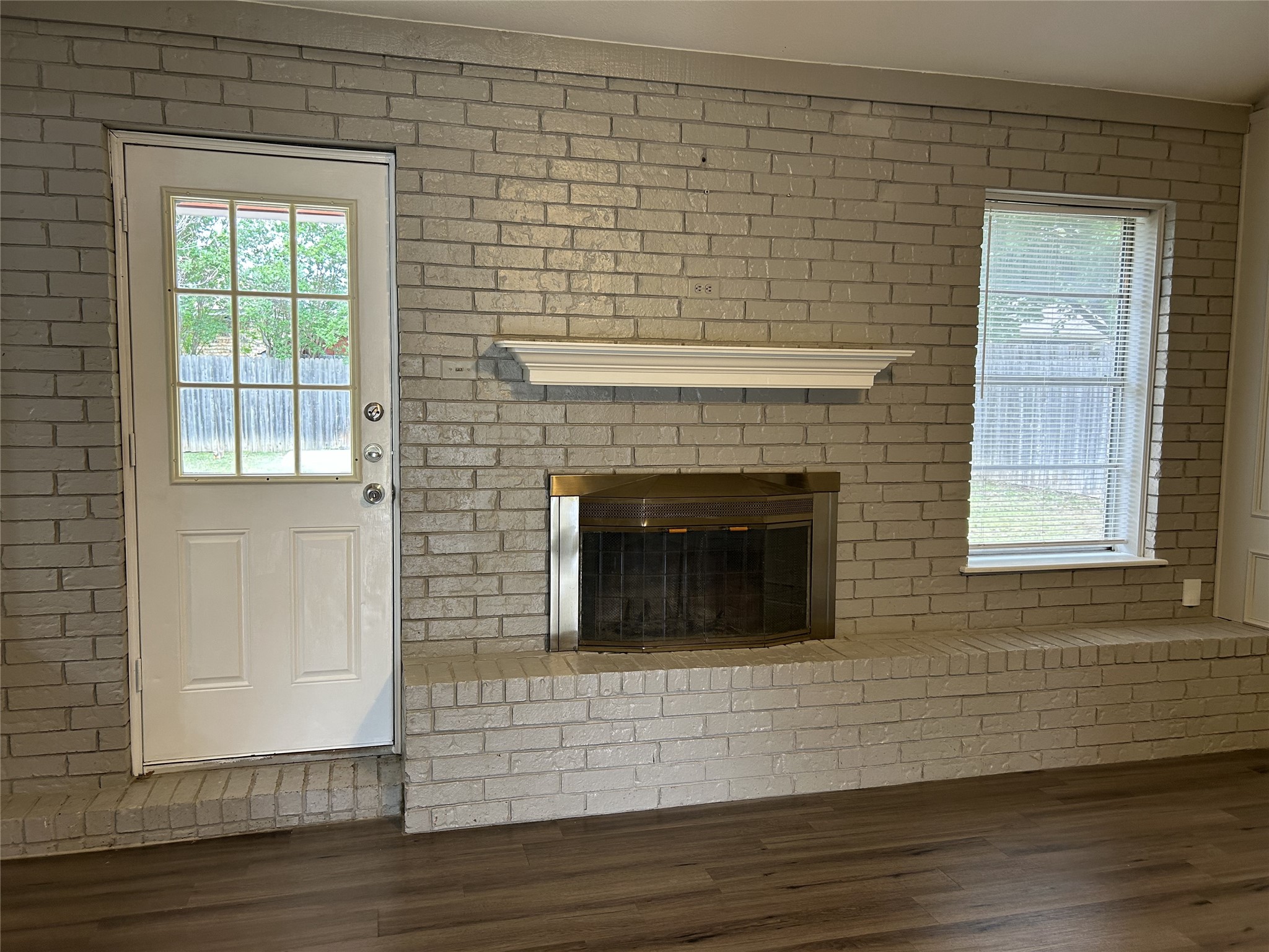 6621 N Park Drive Watauga TX 76148