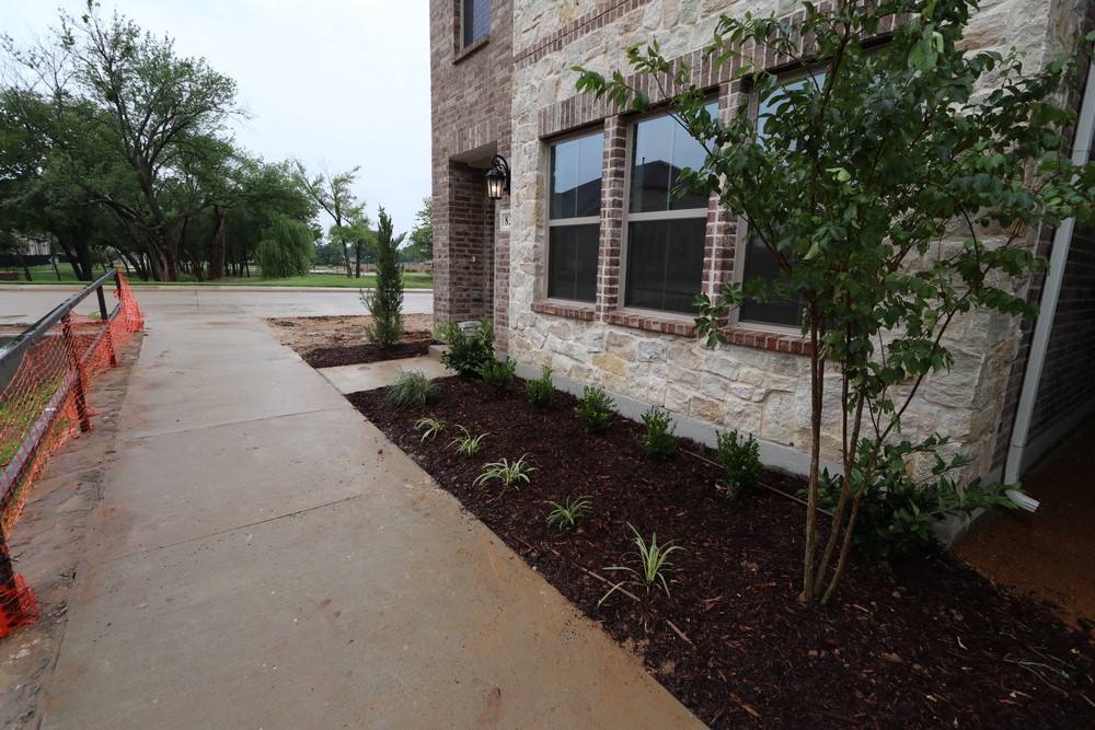 833 Tennessee Drive Euless TX 76040