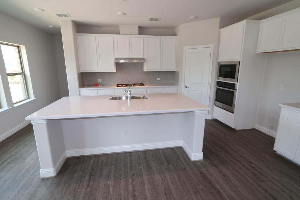 833 Tennessee Drive Euless TX 76040