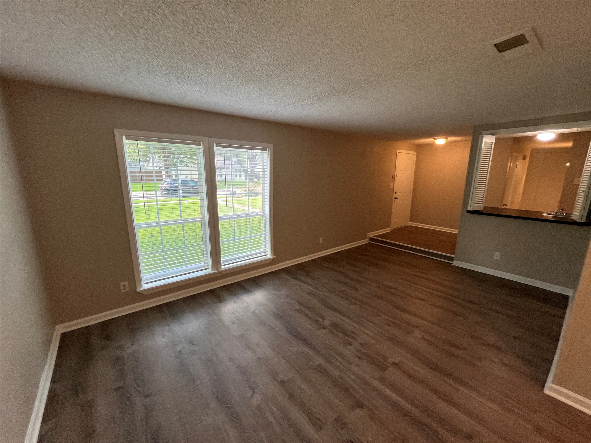 10 Merrie Circle Richardson TX 75081