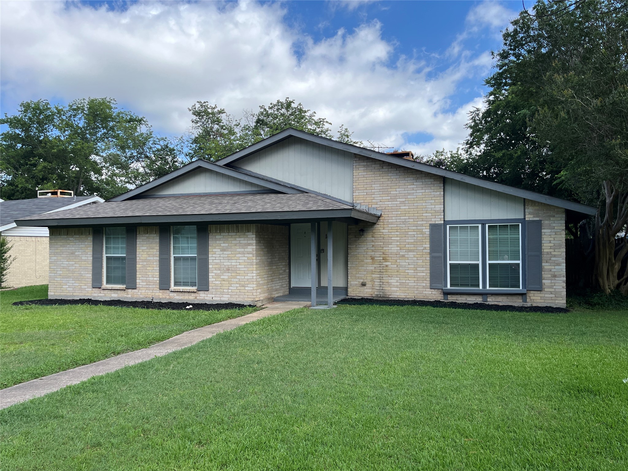 10 Merrie Circle Richardson TX 75081