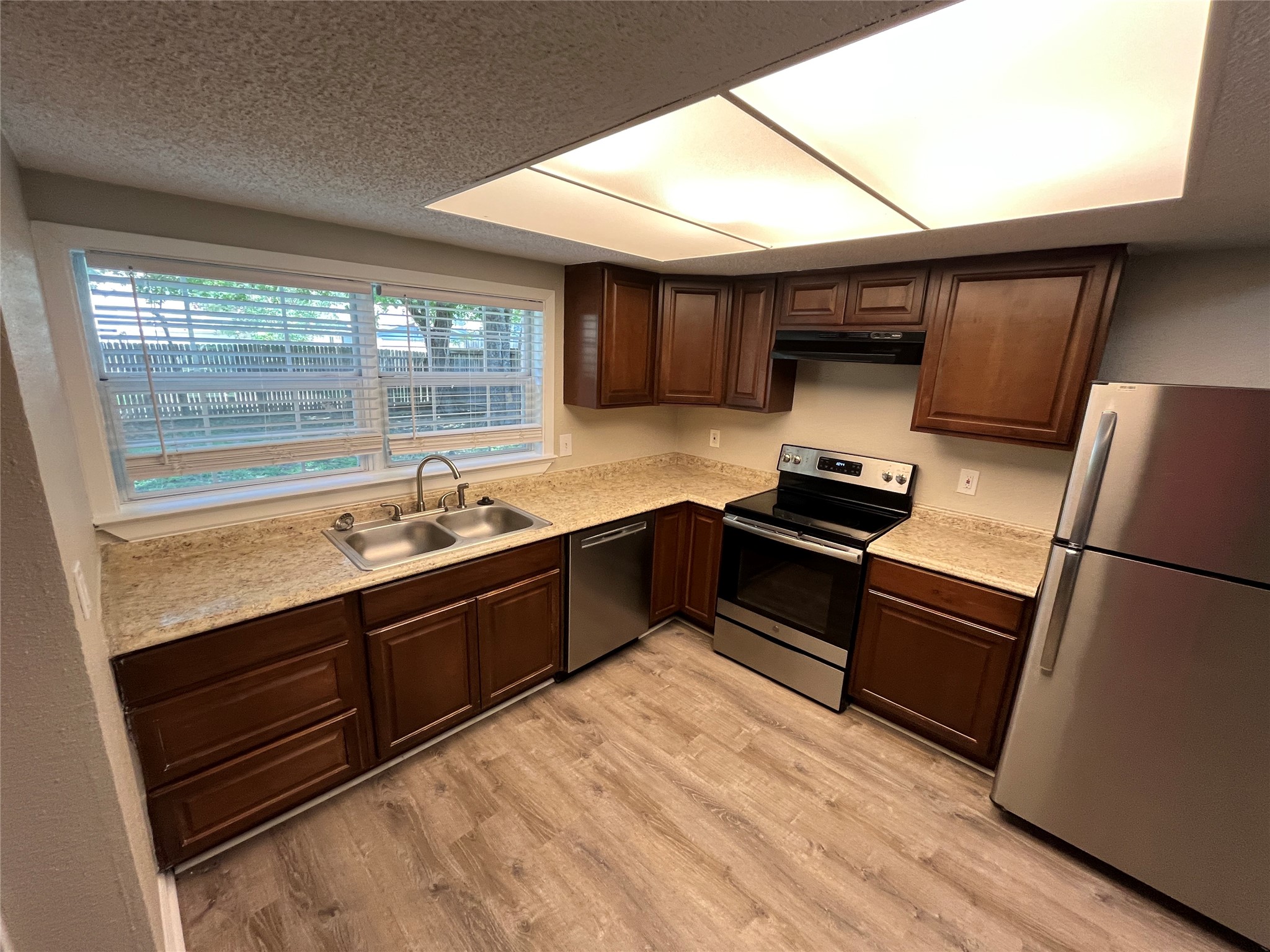 10 Merrie Circle Richardson TX 75081