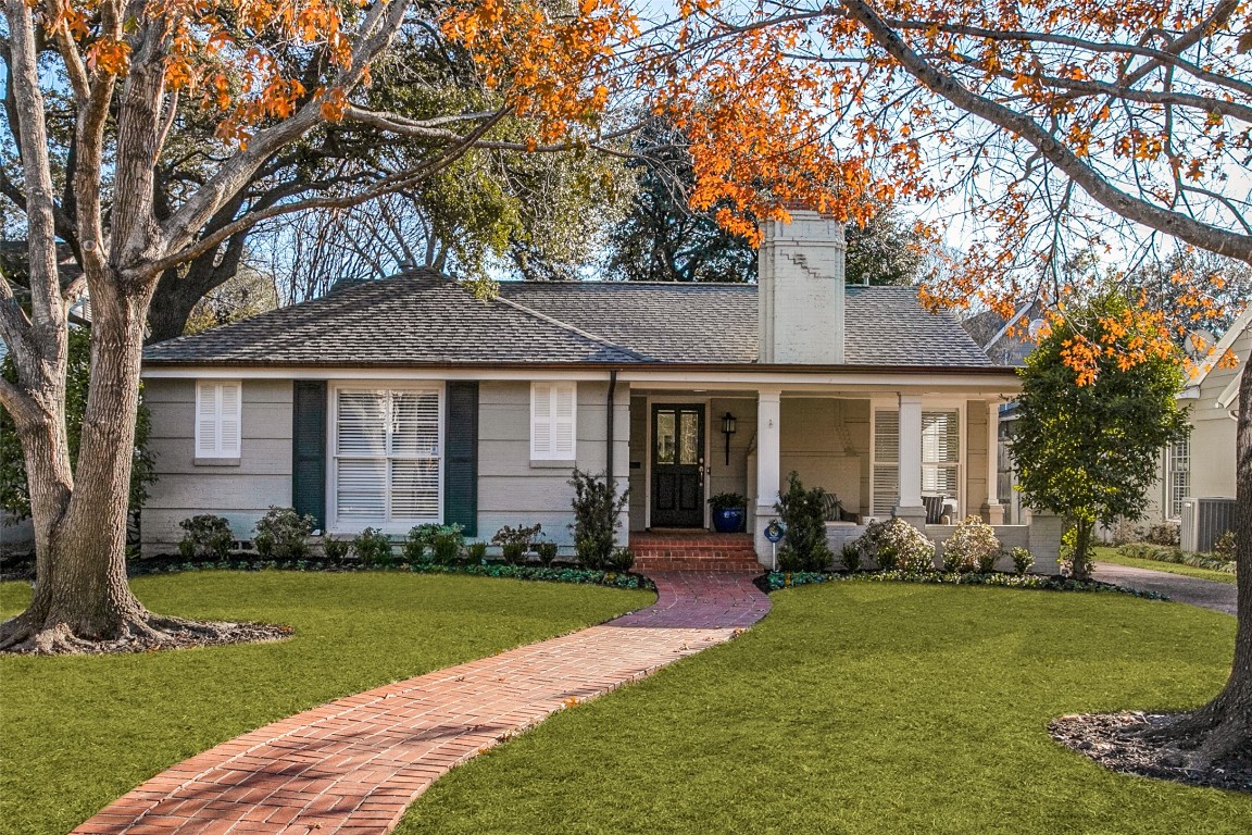 4655 N Versailles Avenue Highland Park TX 75209