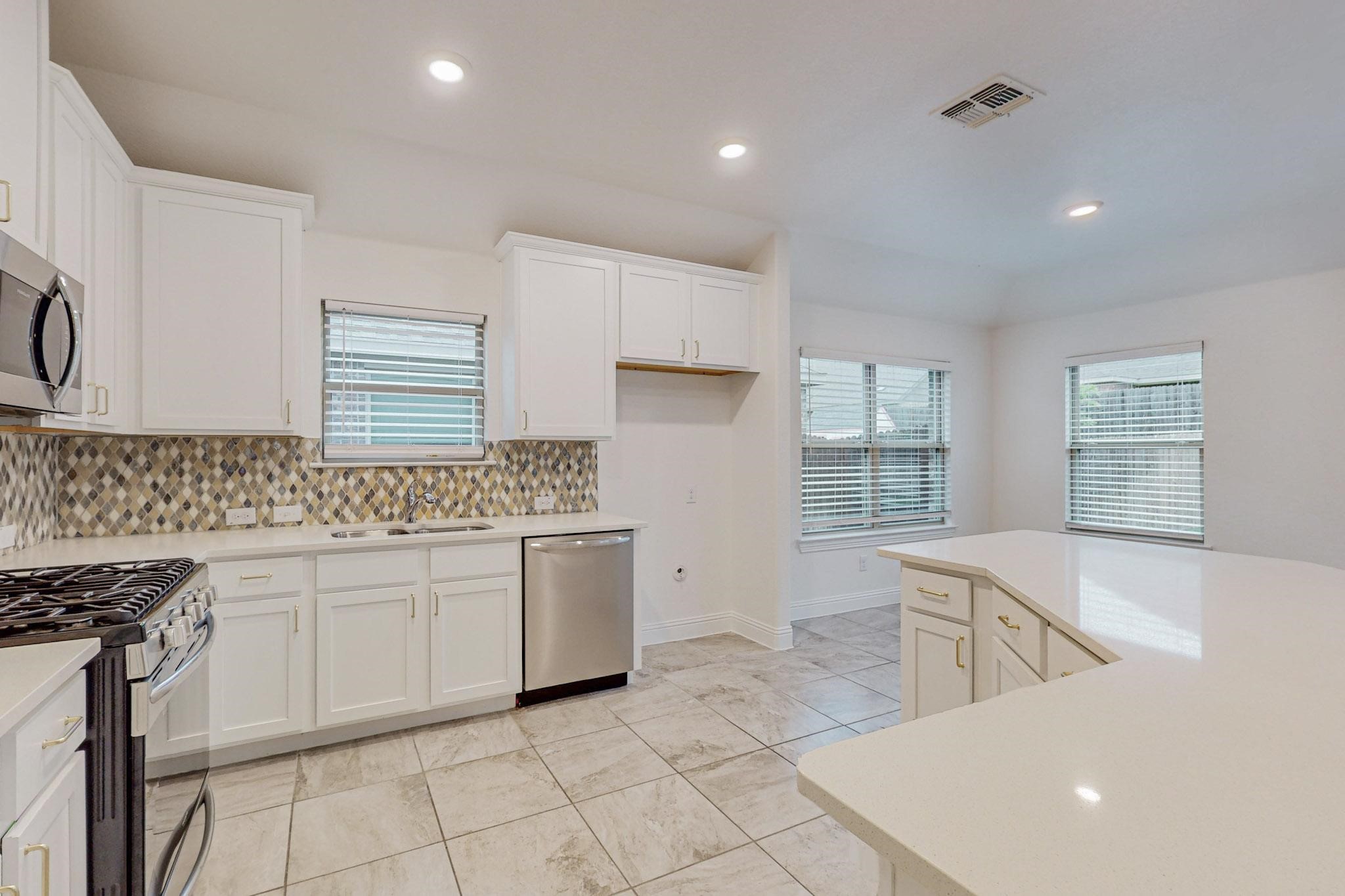 10921 Cobalt Drive Aubrey TX 76227