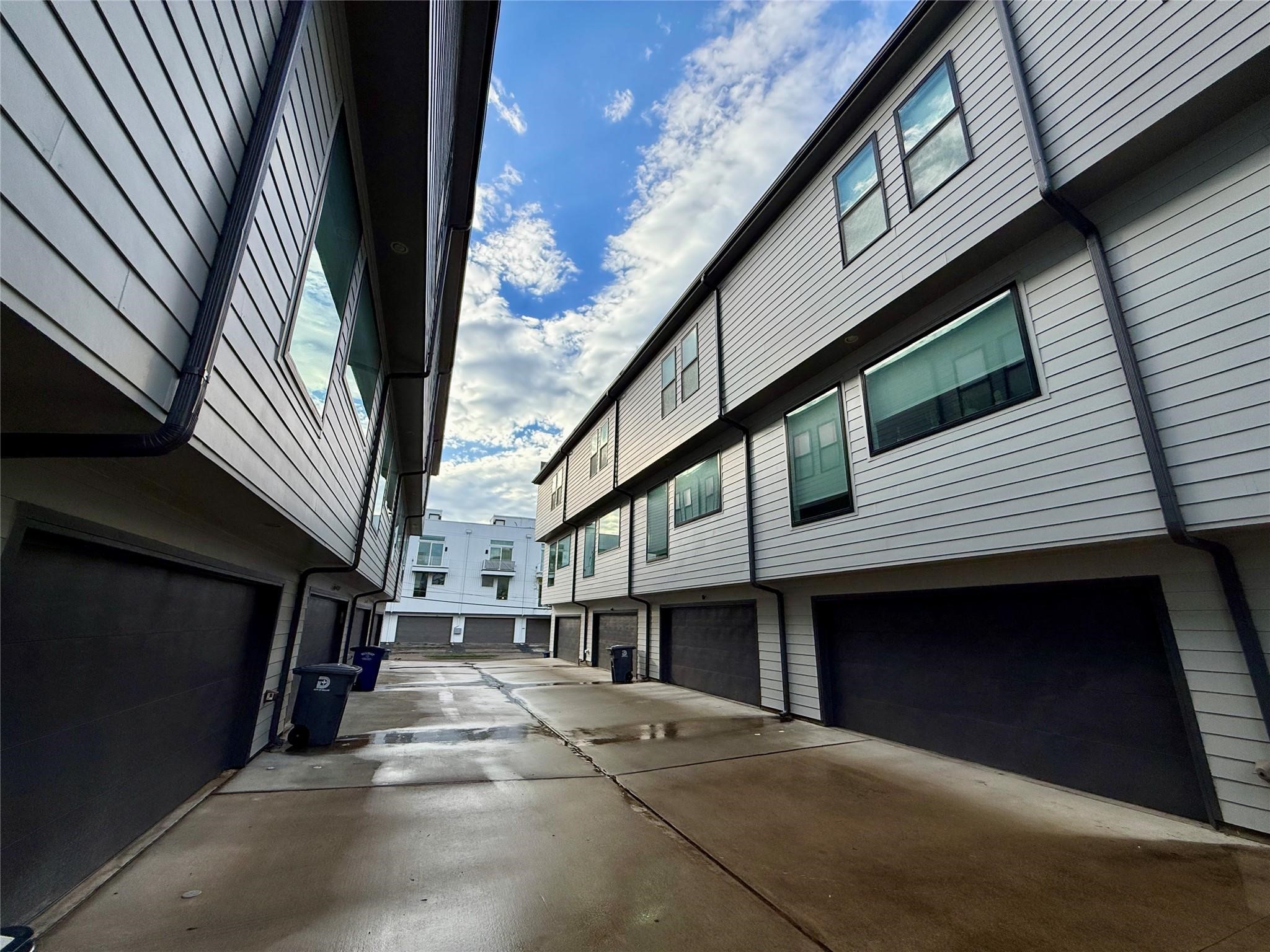 4211 Delano Place Dallas TX 75204