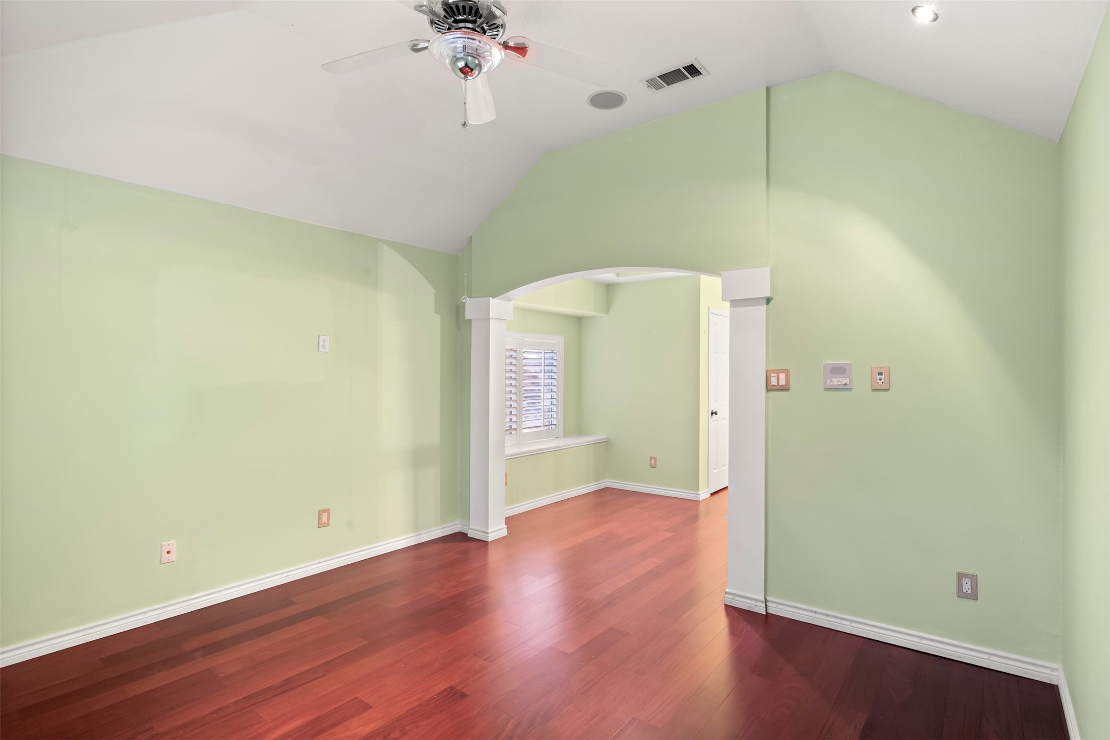 808 Sabona Drive Desoto TX 75115