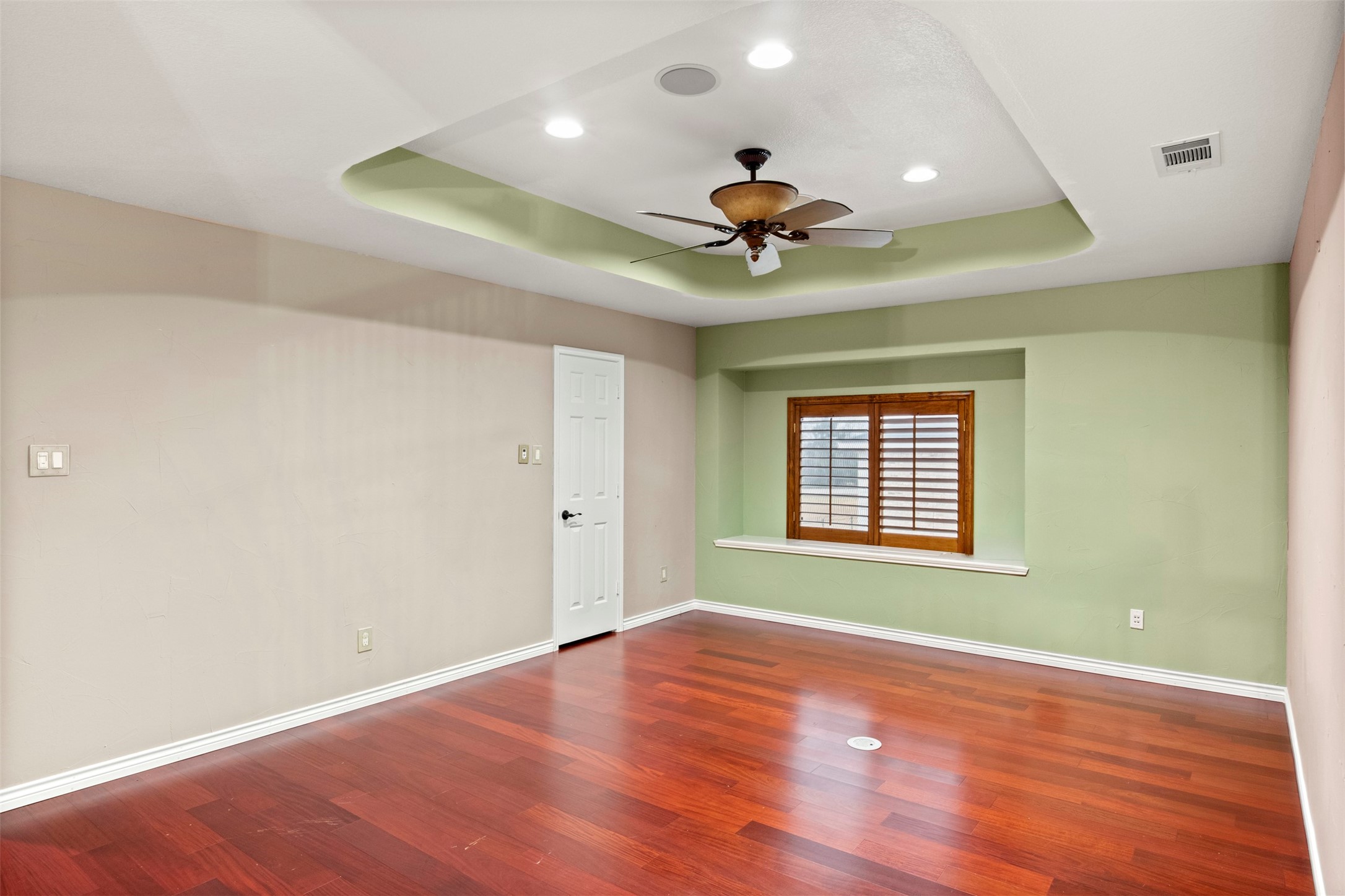 808 Sabona Drive Desoto TX 75115