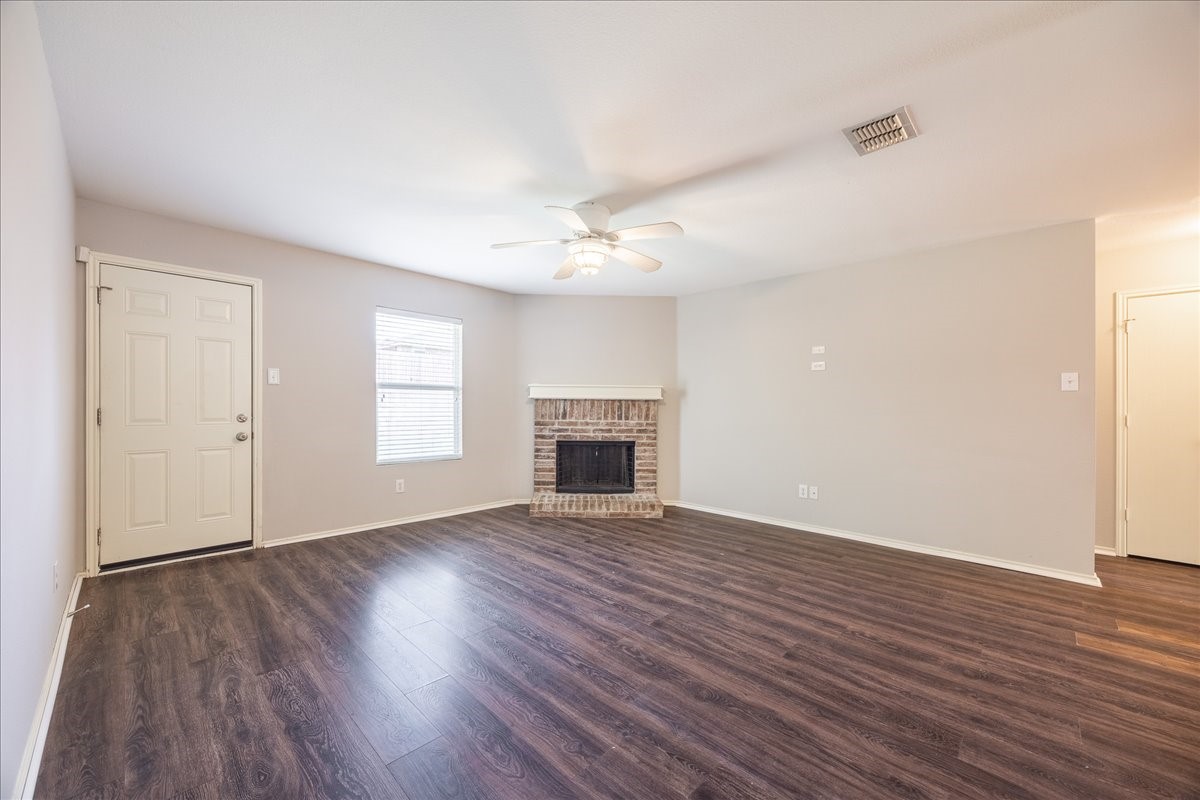 1705 Diamond Lake Trail Fort Worth TX 76247