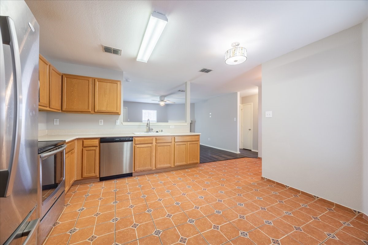 1705 Diamond Lake Trail Fort Worth TX 76247