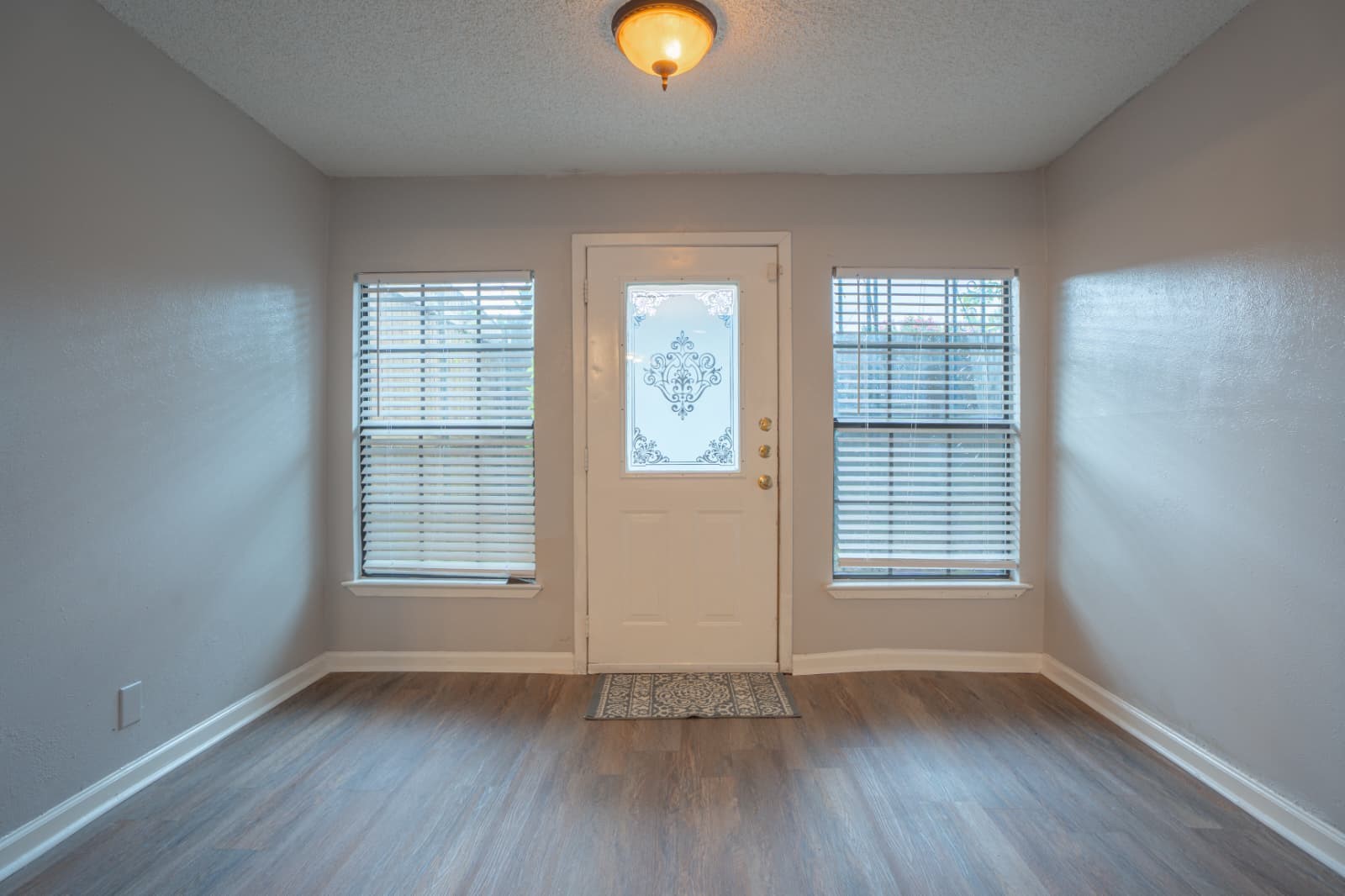 2005 Town Court Garland TX 75041