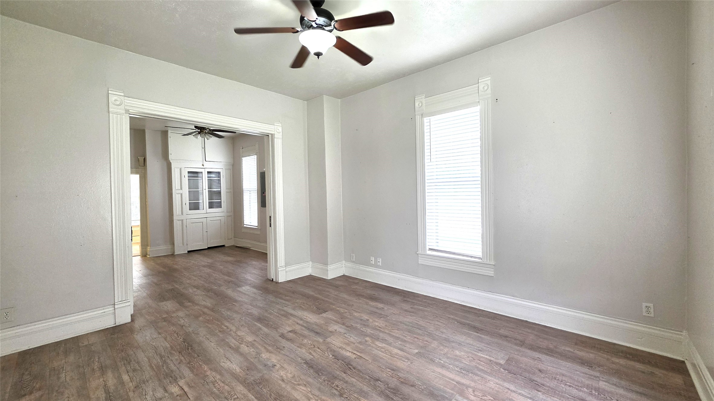 145 N Kealy Street Lewisville TX 75057