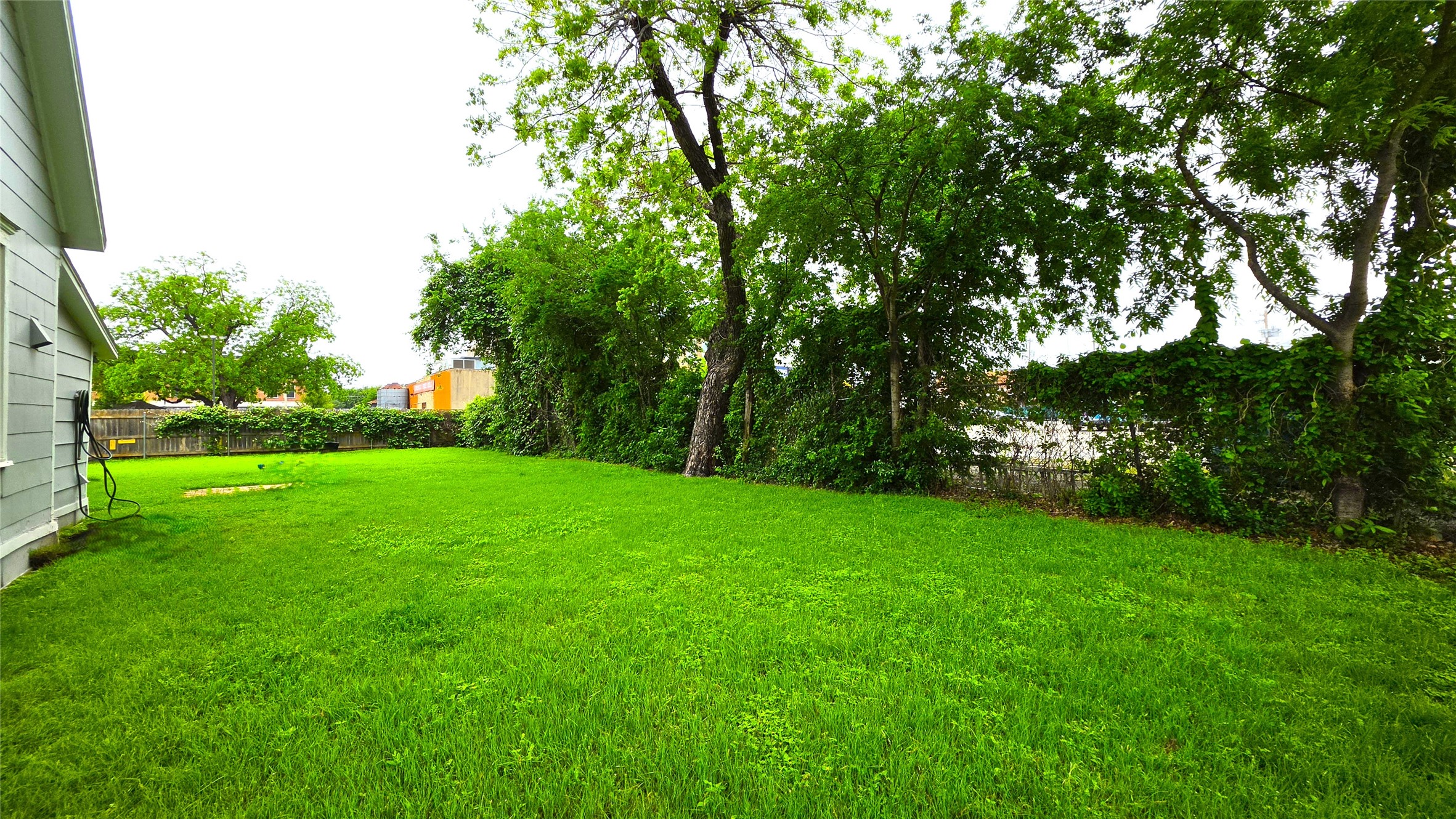 145 N Kealy Street Lewisville TX 75057