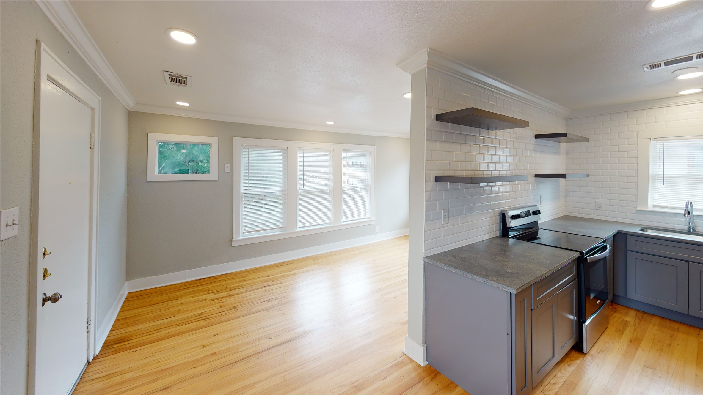 5842 Prospect Avenue Dallas TX 75206