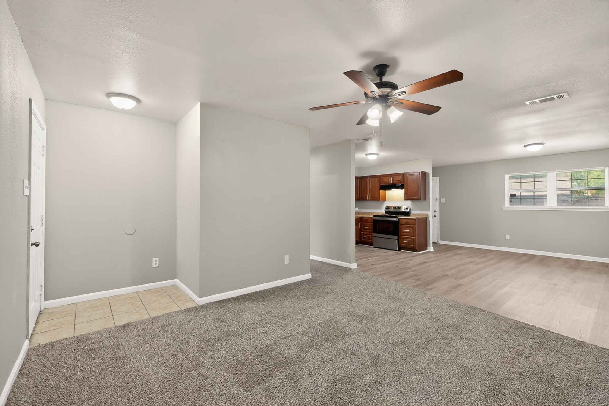 2508 Skylark Drive Arlington TX 76010