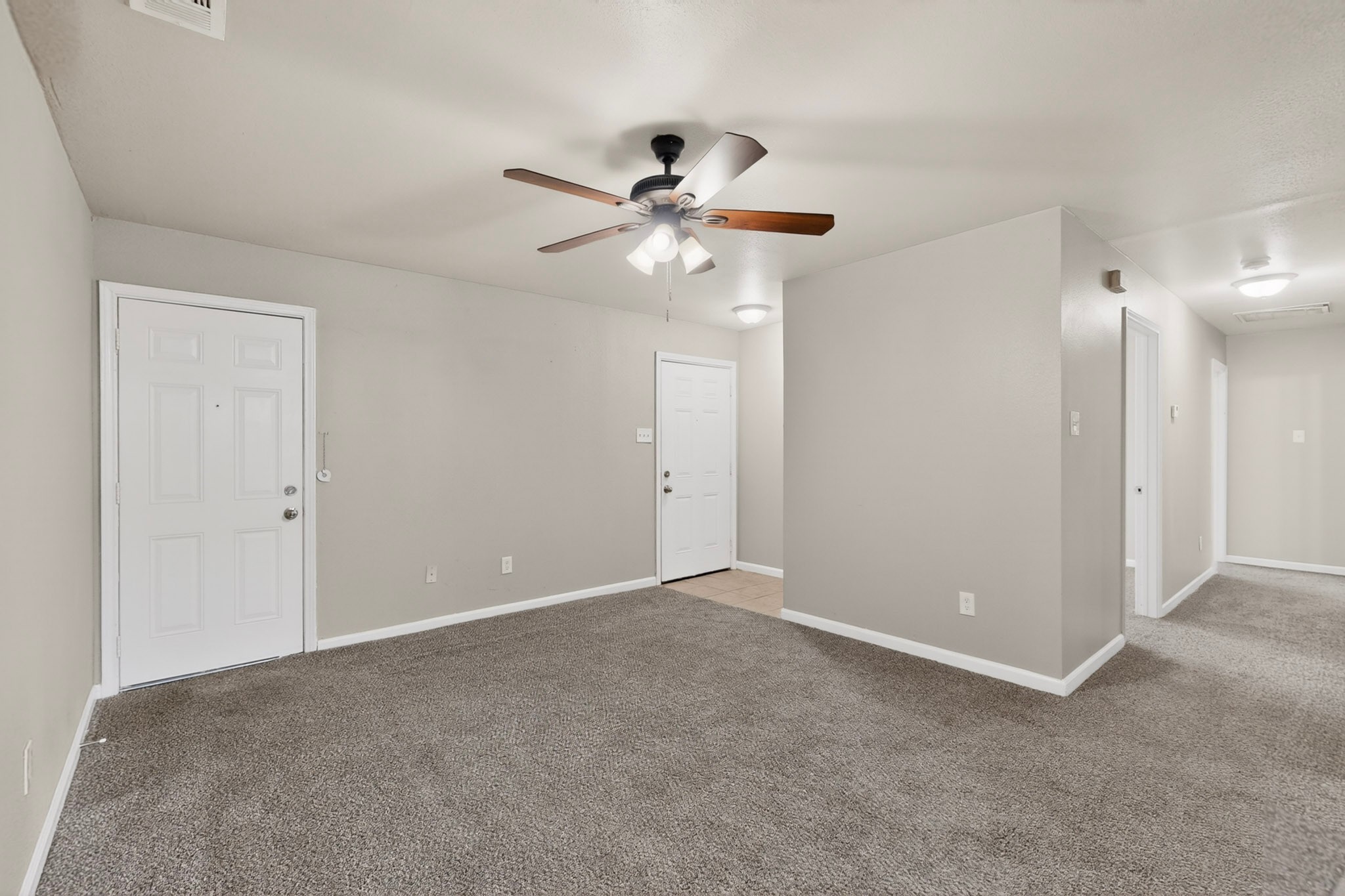 2508 Skylark Drive Arlington TX 76010
