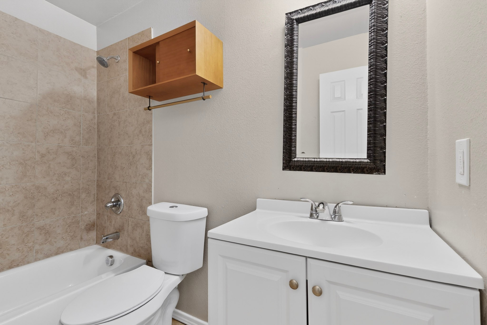 2508 Skylark Drive Arlington TX 76010