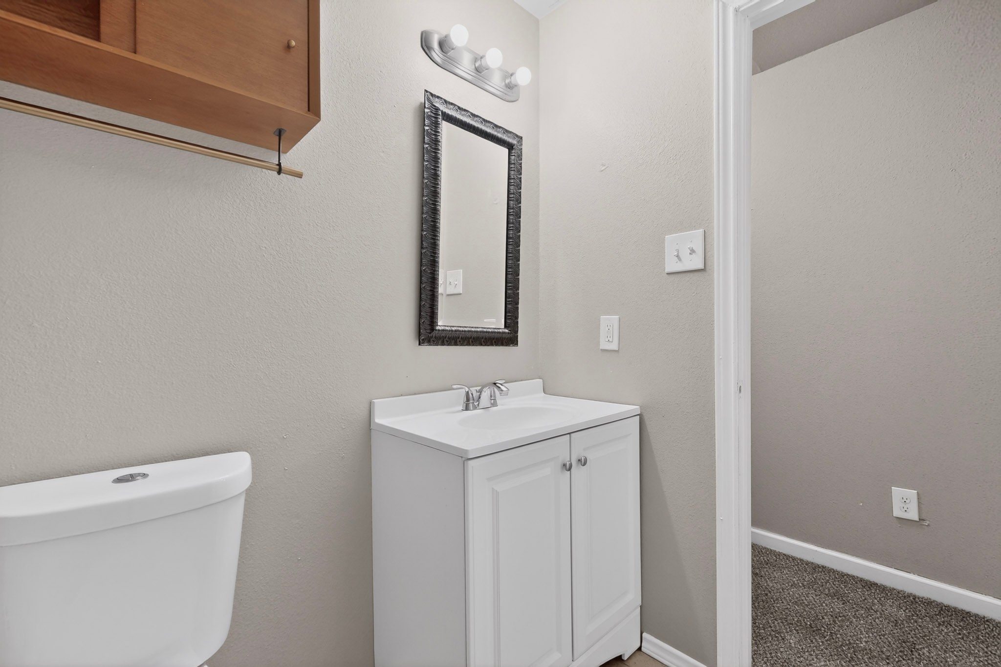 2508 Skylark Drive Arlington TX 76010