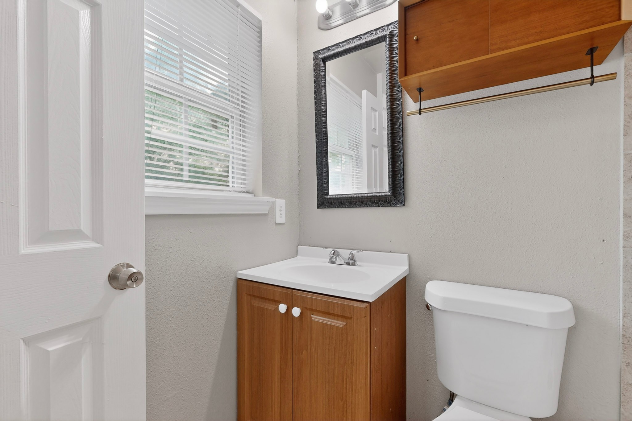 2508 Skylark Drive Arlington TX 76010