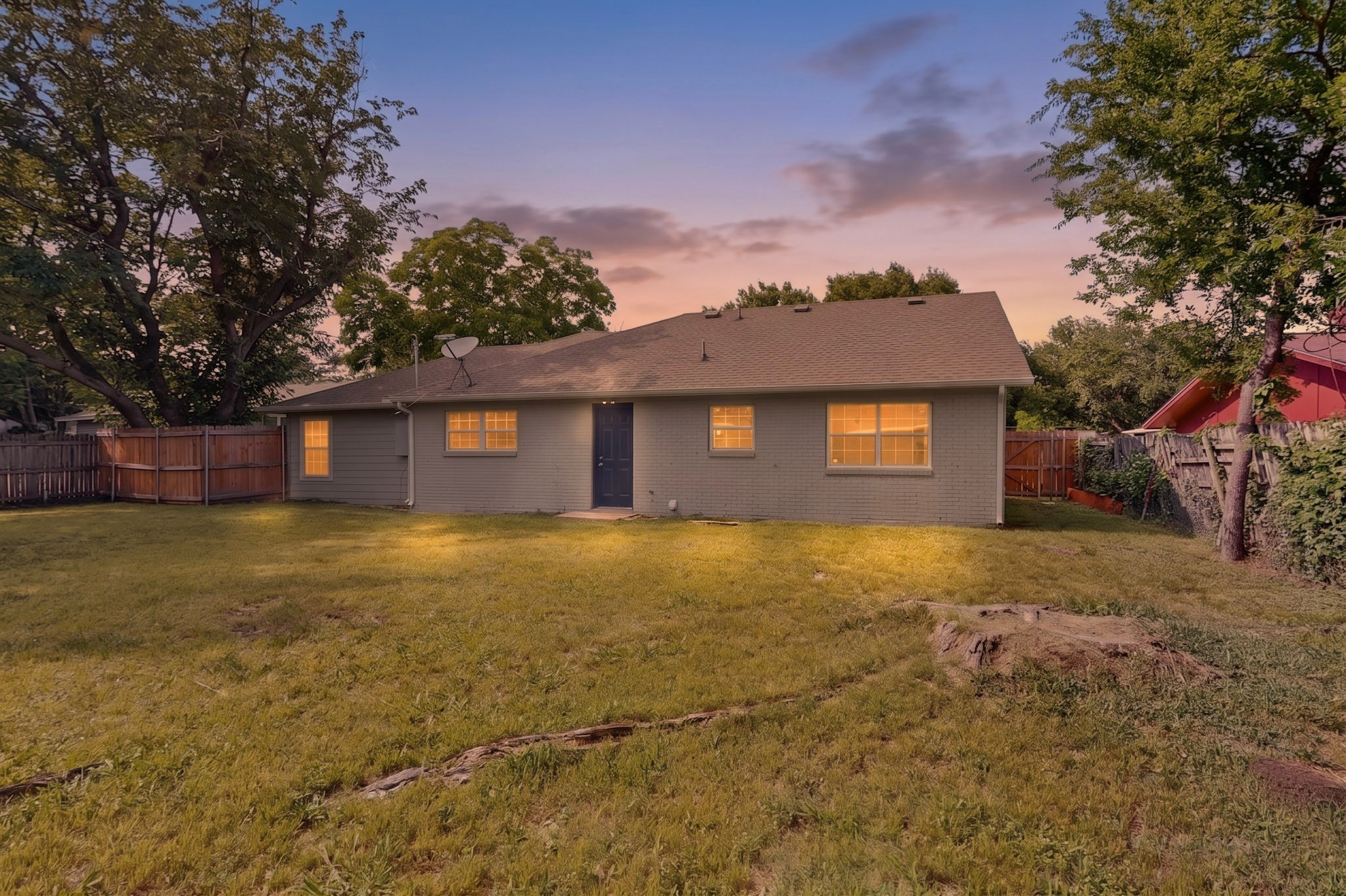 2508 Skylark Drive Arlington TX 76010