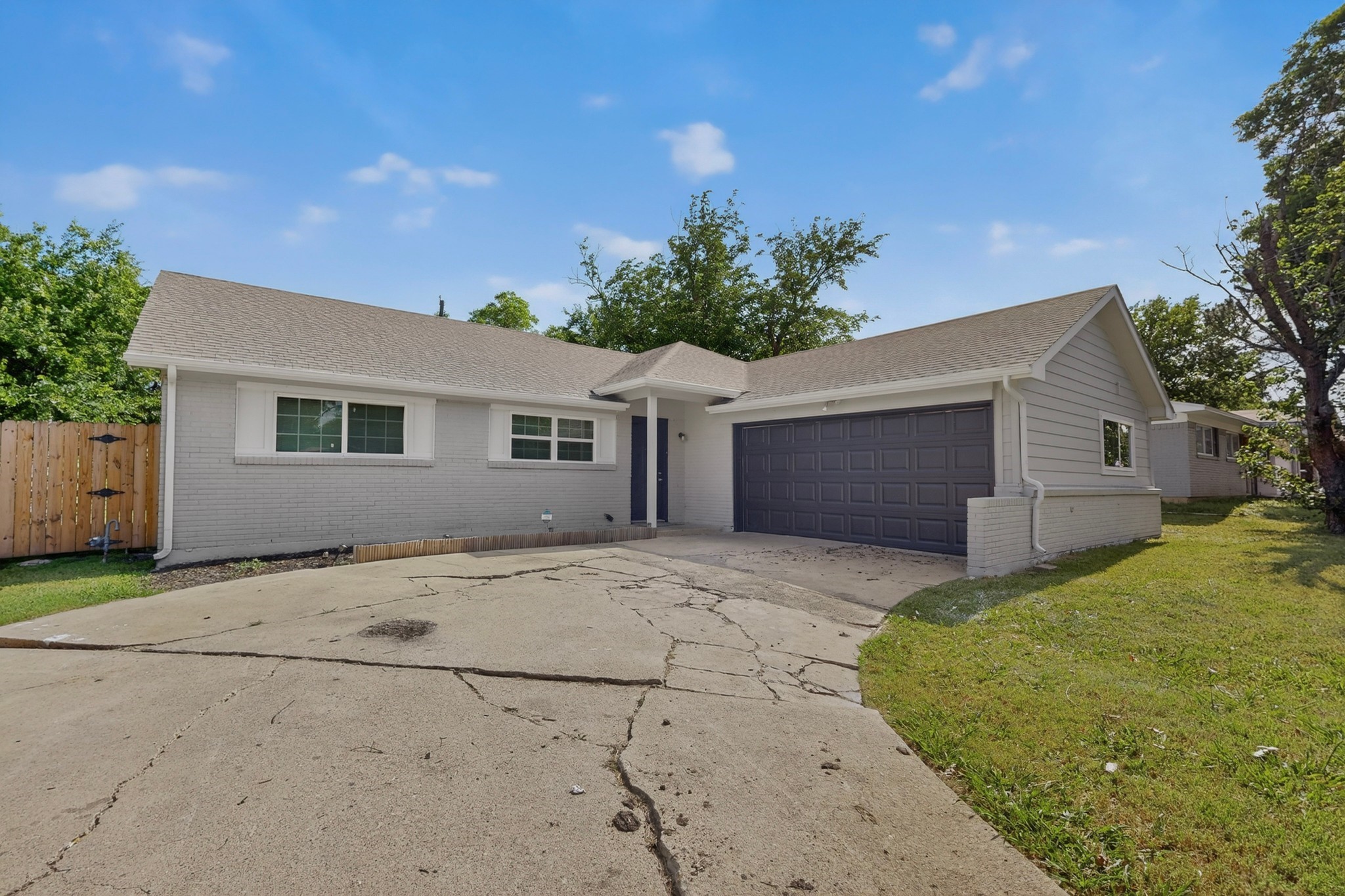 2508 Skylark Drive Arlington TX 76010