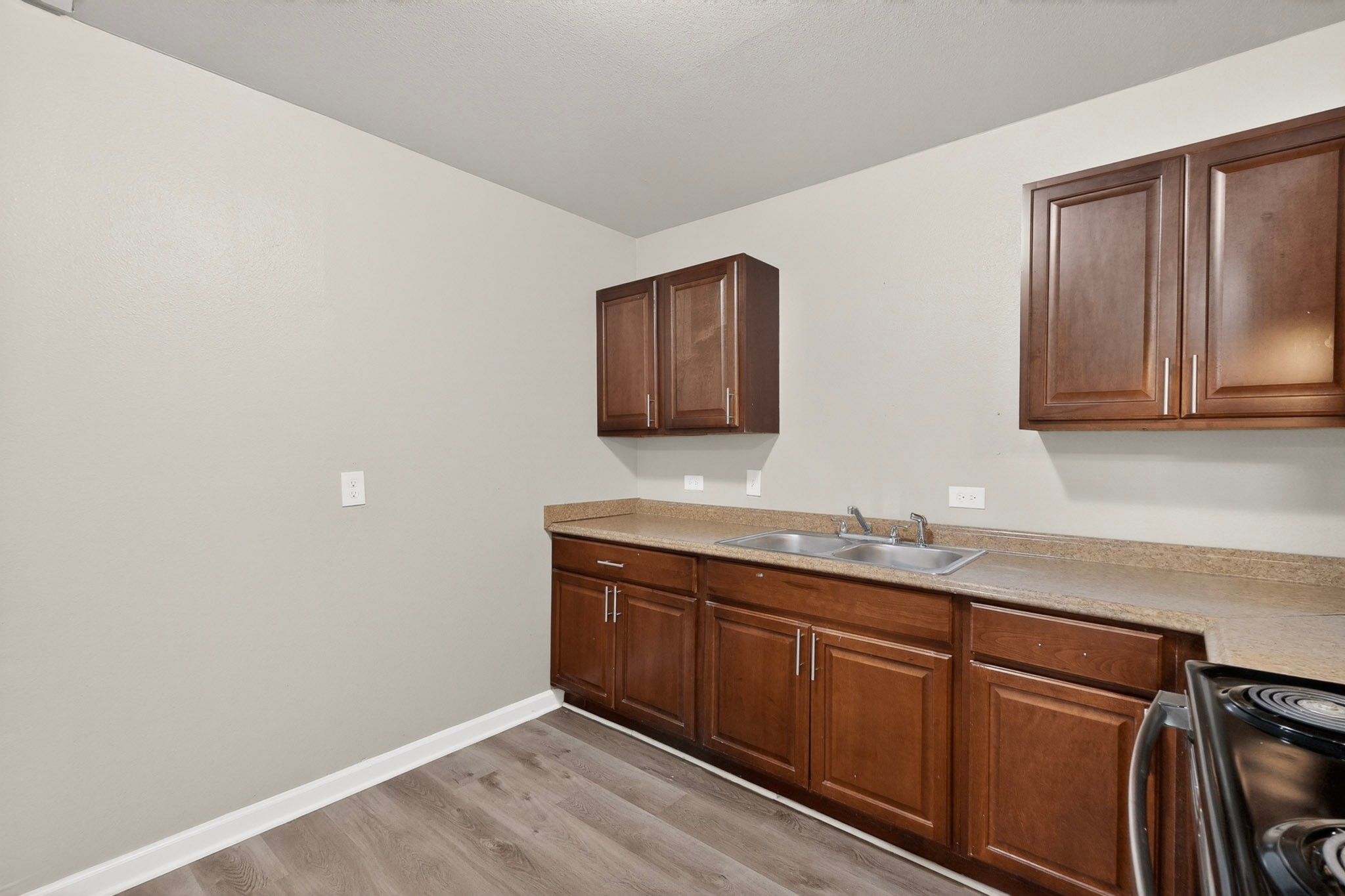 2508 Skylark Drive Arlington TX 76010