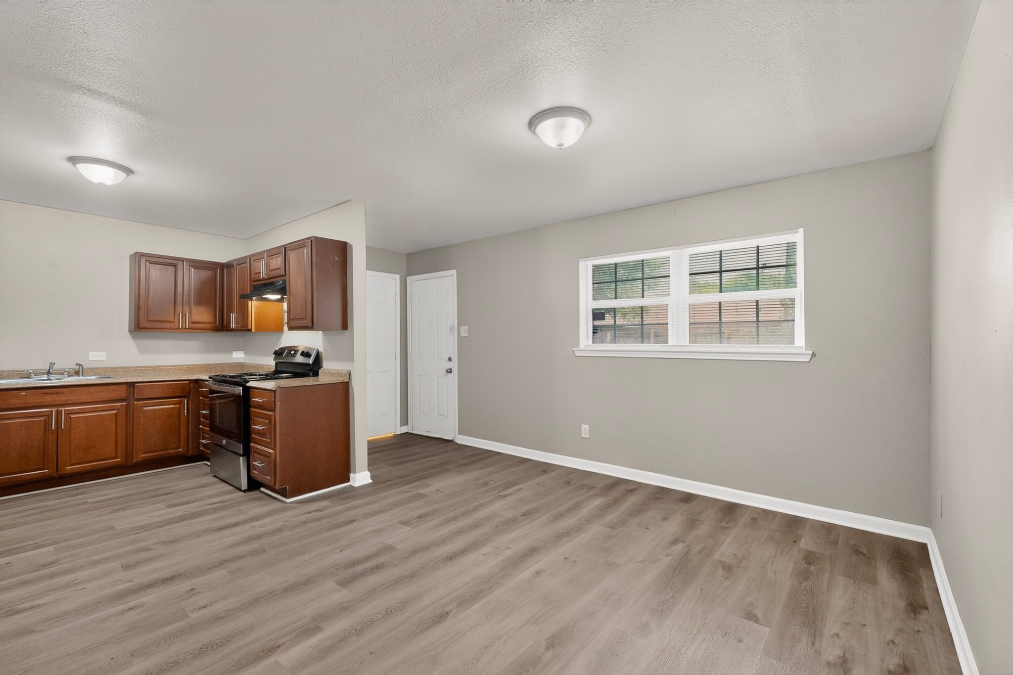 2508 Skylark Drive Arlington TX 76010