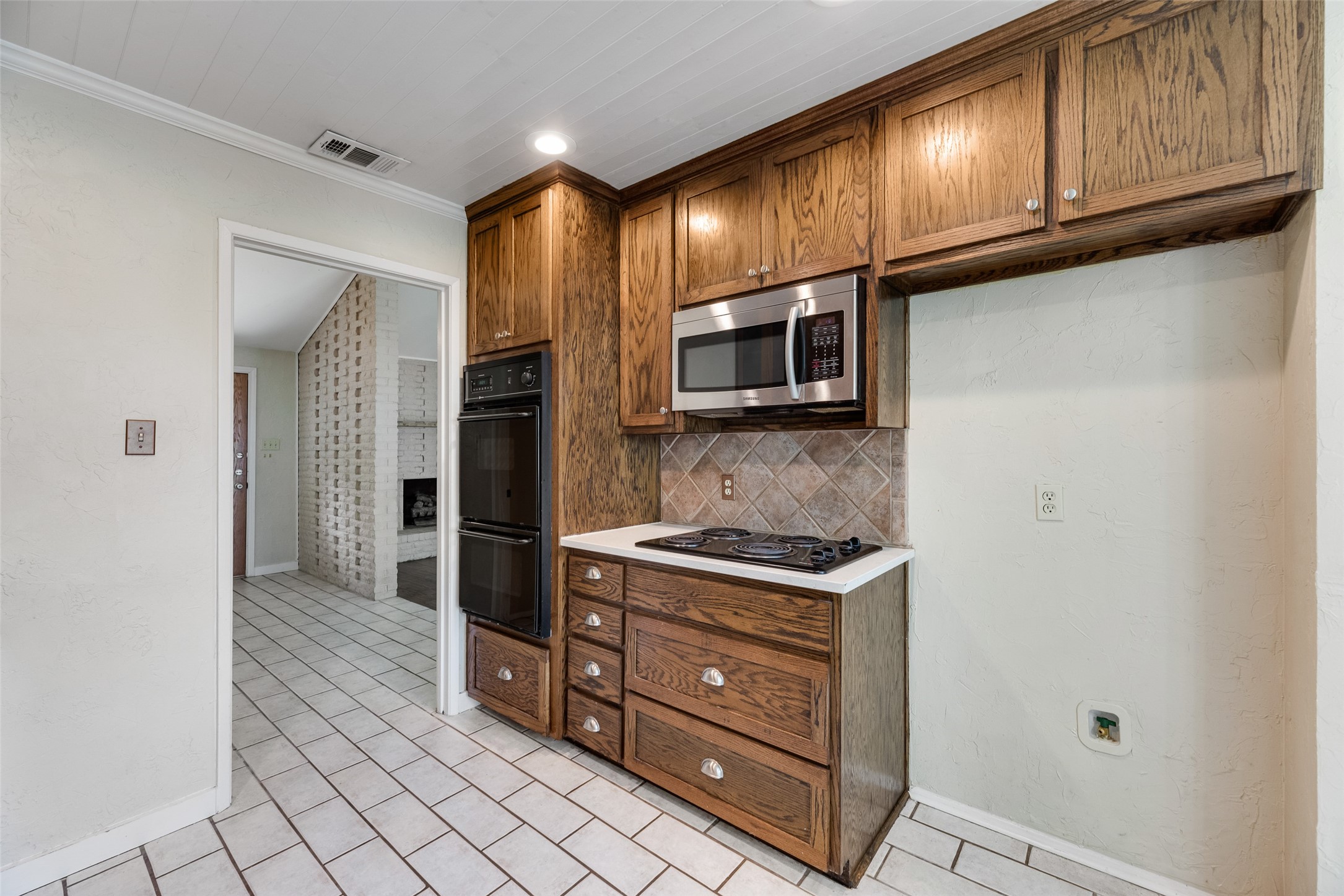 908 Prestwick Lane Richardson TX 75080