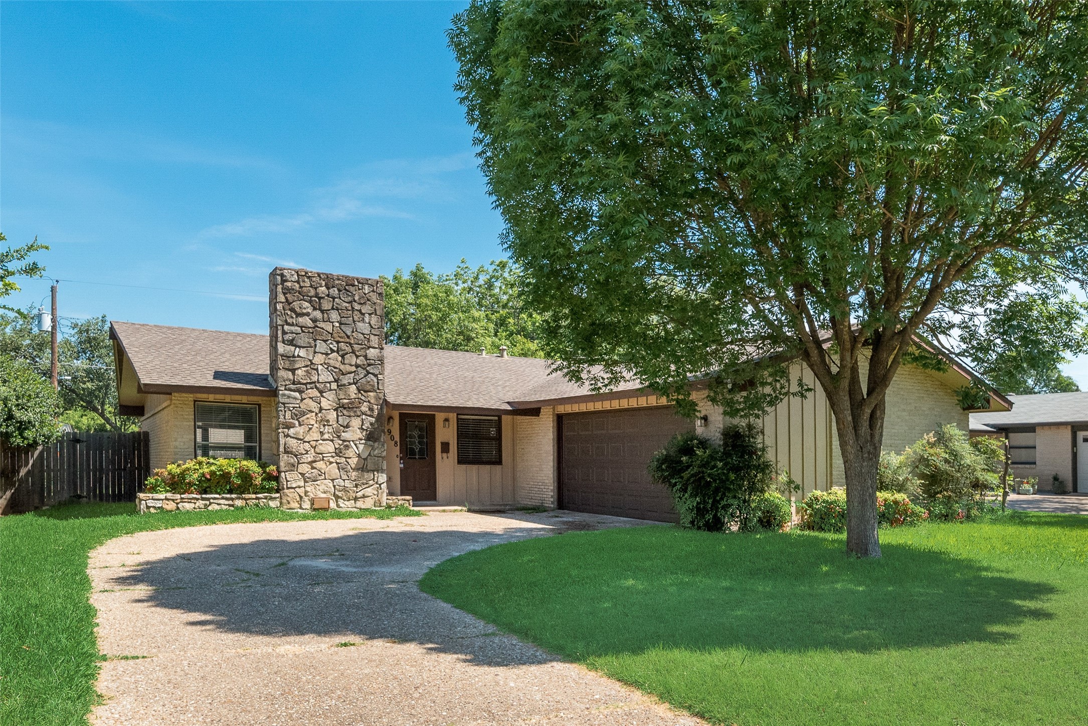 908 Prestwick Lane Richardson TX 75080