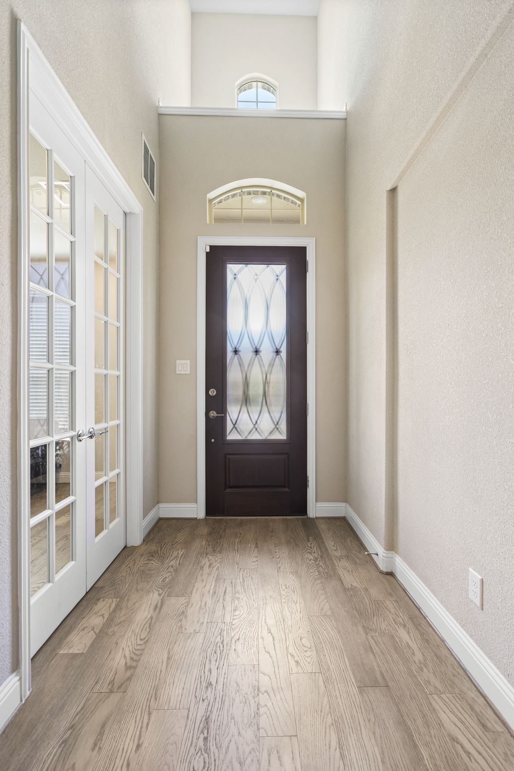 2206 Christopher Lane Euless TX 76040