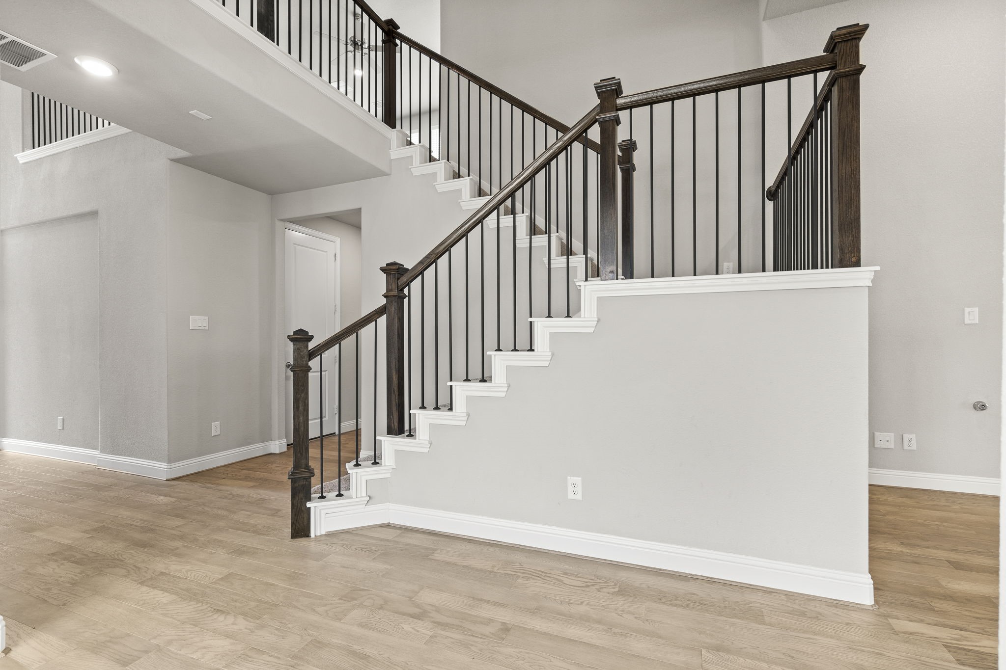 2206 Christopher Lane Euless TX 76040