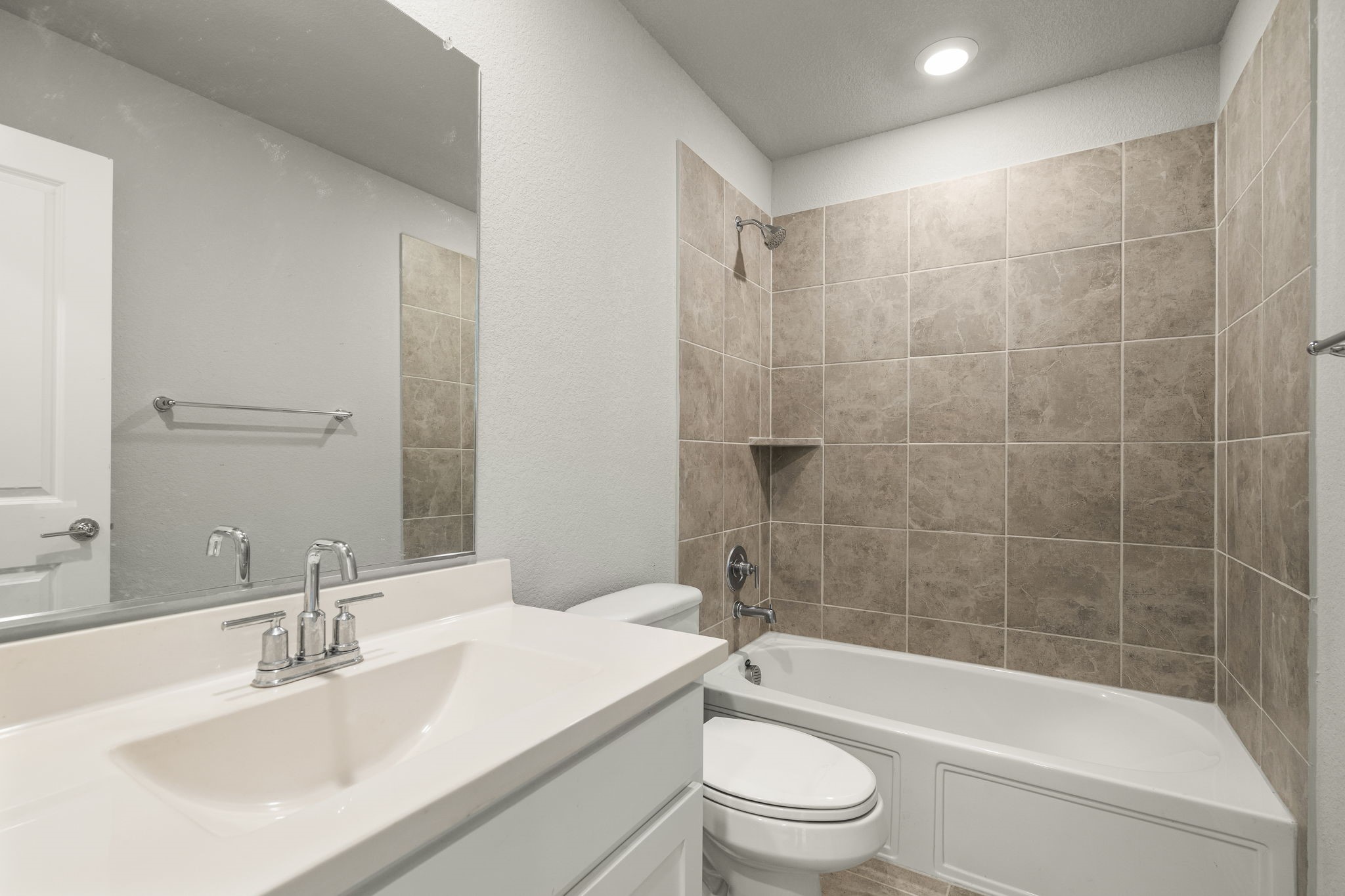 2206 Christopher Lane Euless TX 76040