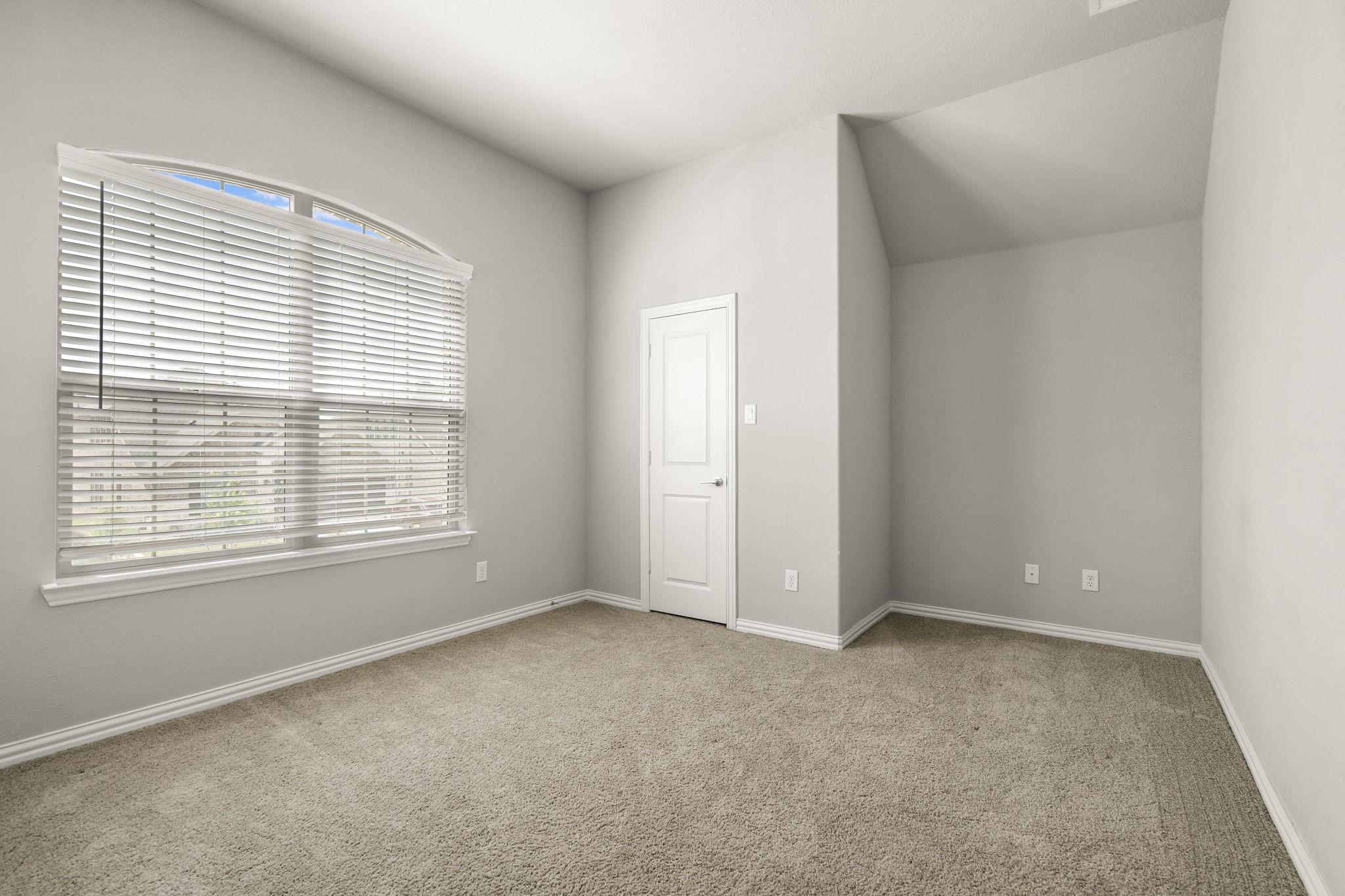 2206 Christopher Lane Euless TX 76040