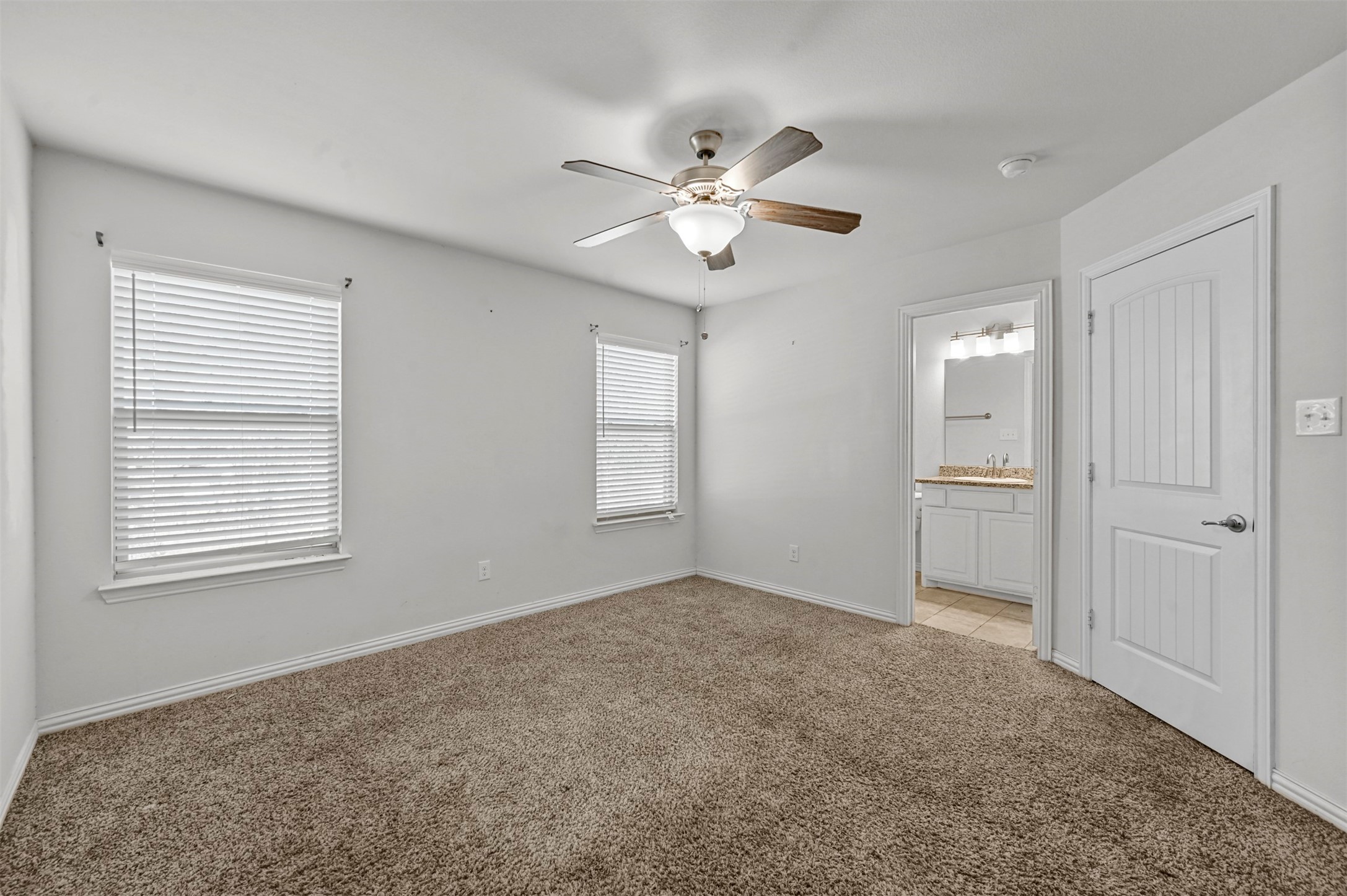 727 W Johnson Street Denison TX 75020