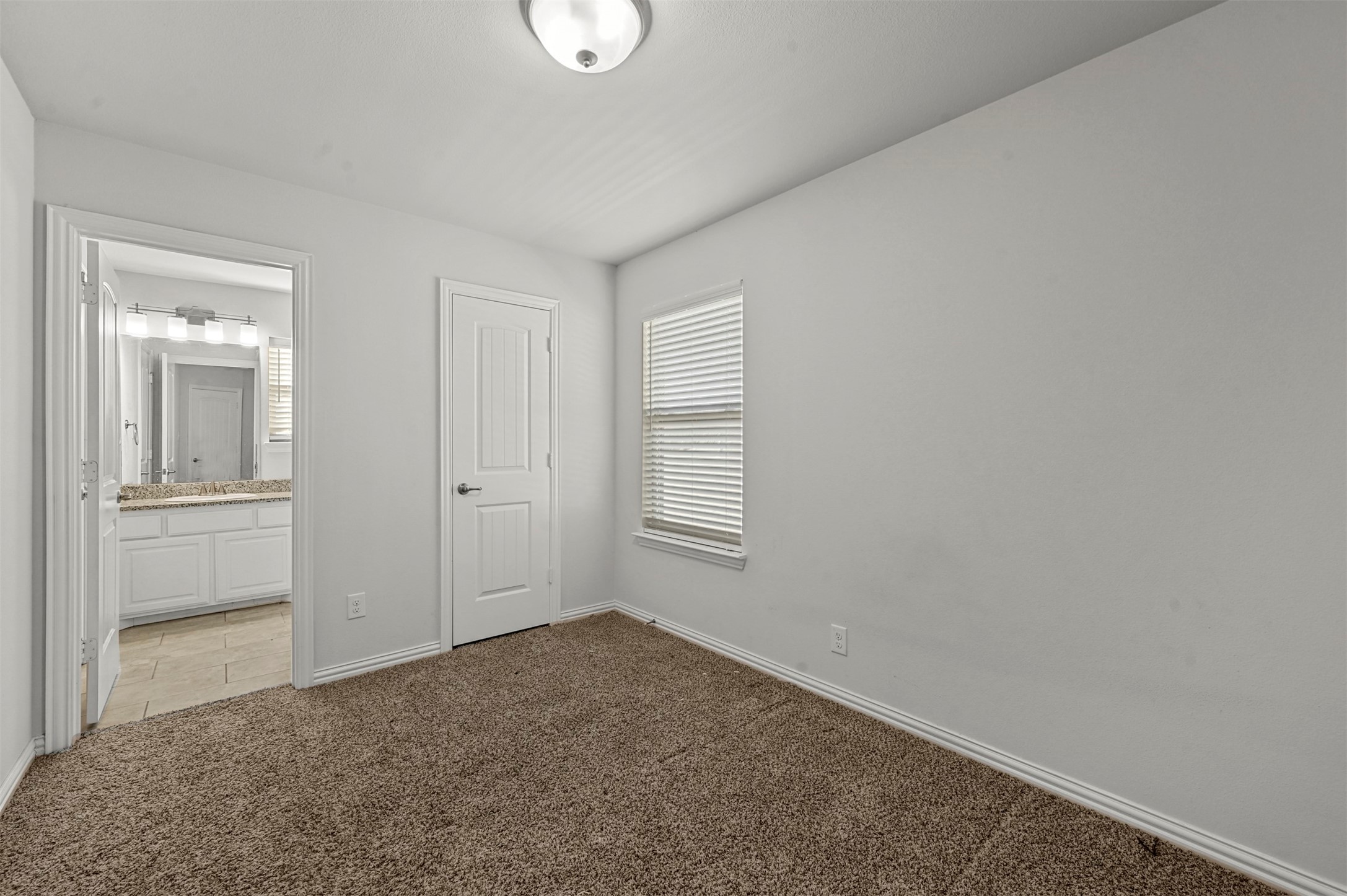 727 W Johnson Street Denison TX 75020