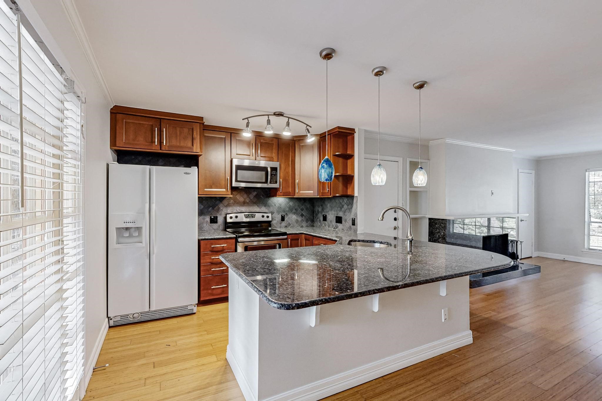 5220 Fleetwood Oaks Avenue Dallas TX 75235