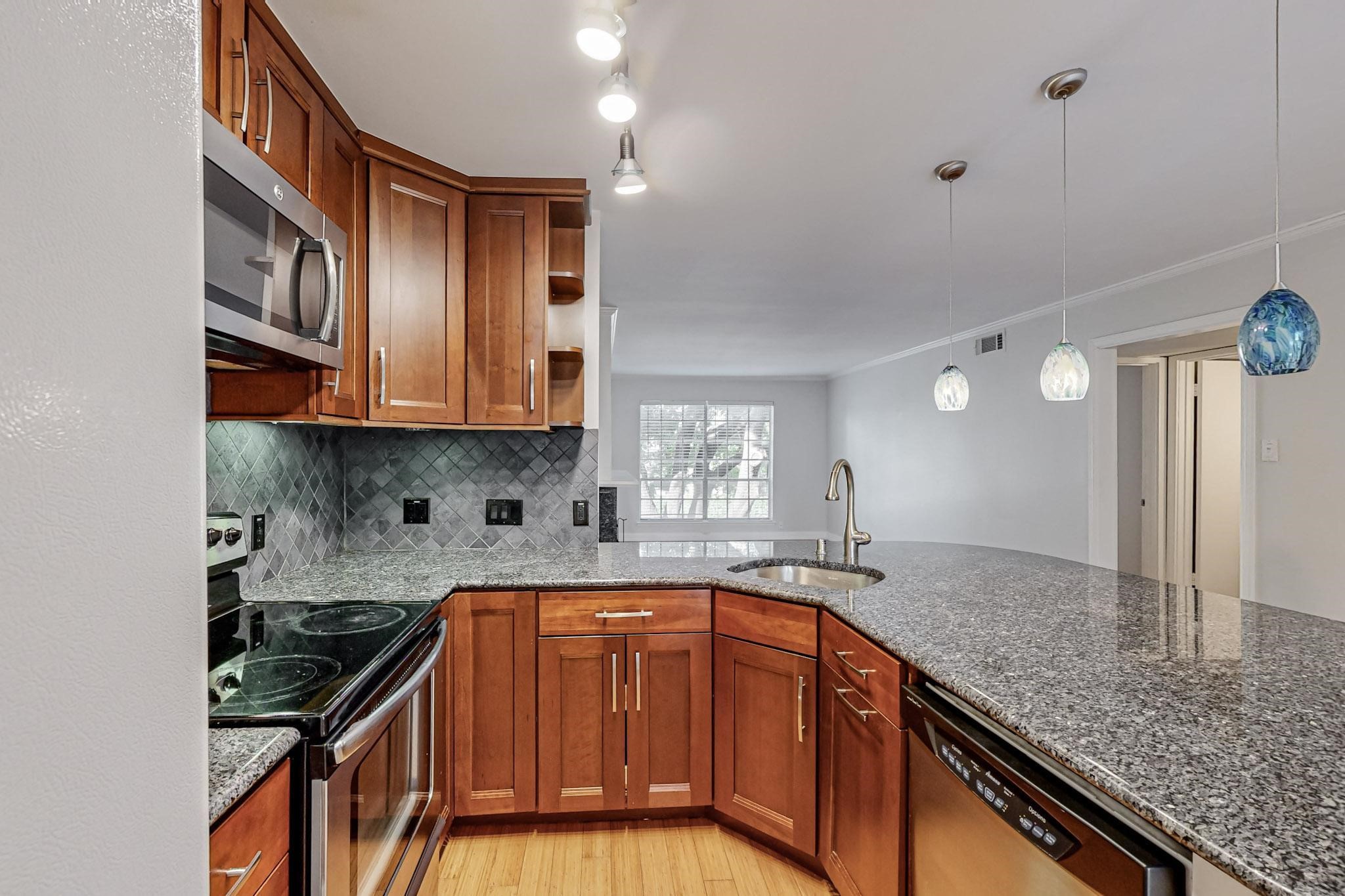 5220 Fleetwood Oaks Avenue Dallas TX 75235