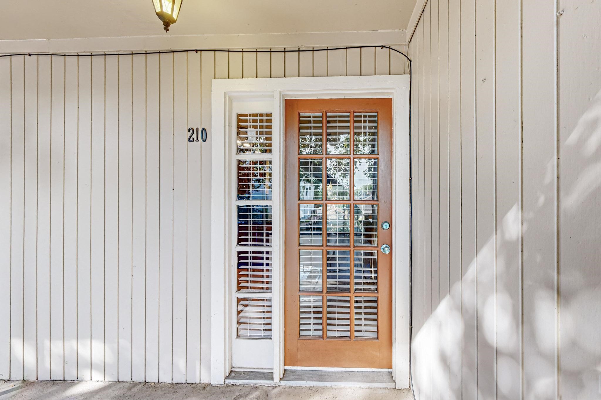 5220 Fleetwood Oaks Avenue Dallas TX 75235