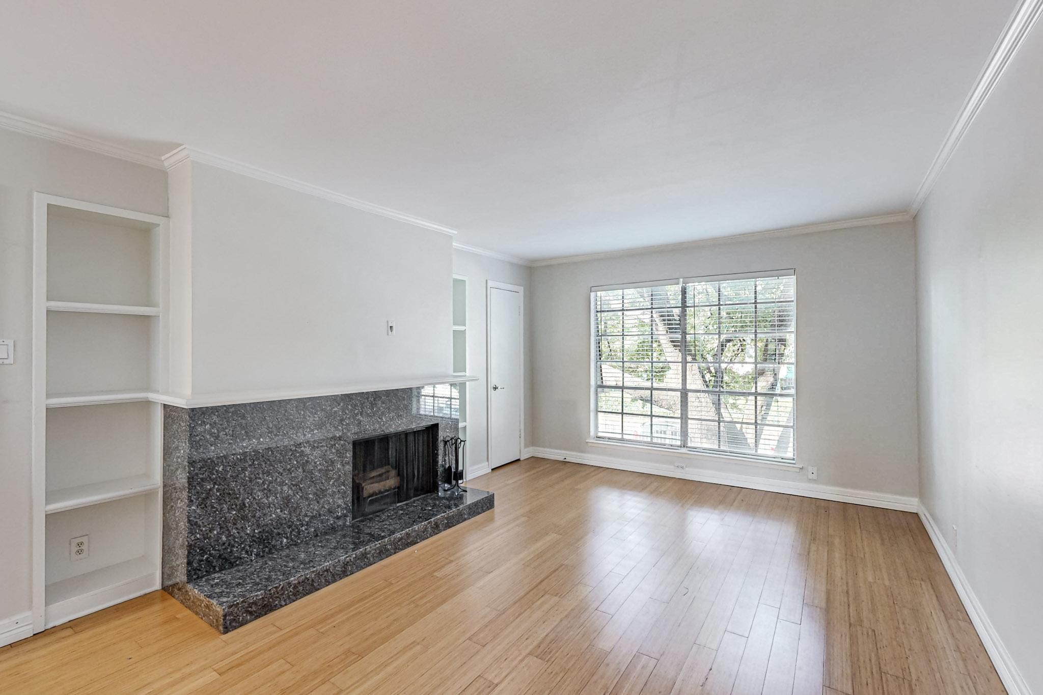 5220 Fleetwood Oaks Avenue Dallas TX 75235