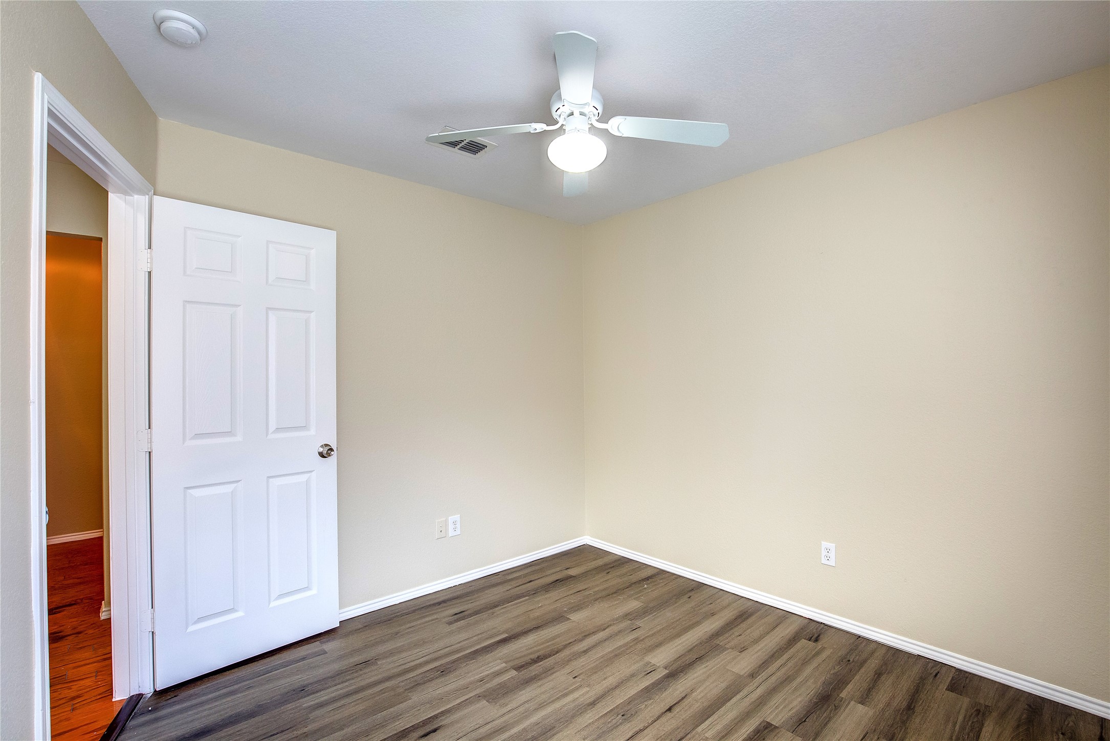 140 Flyaway Lane Fort Worth TX 76120